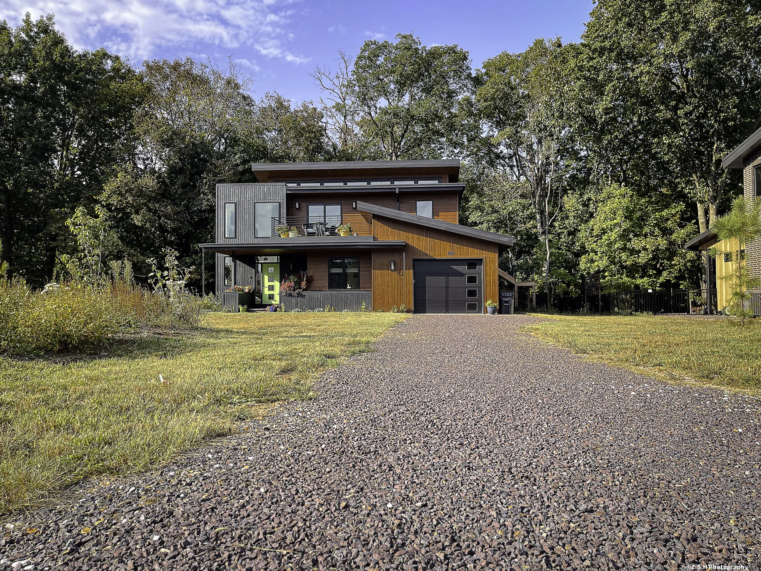 Lot 7-27.jpg