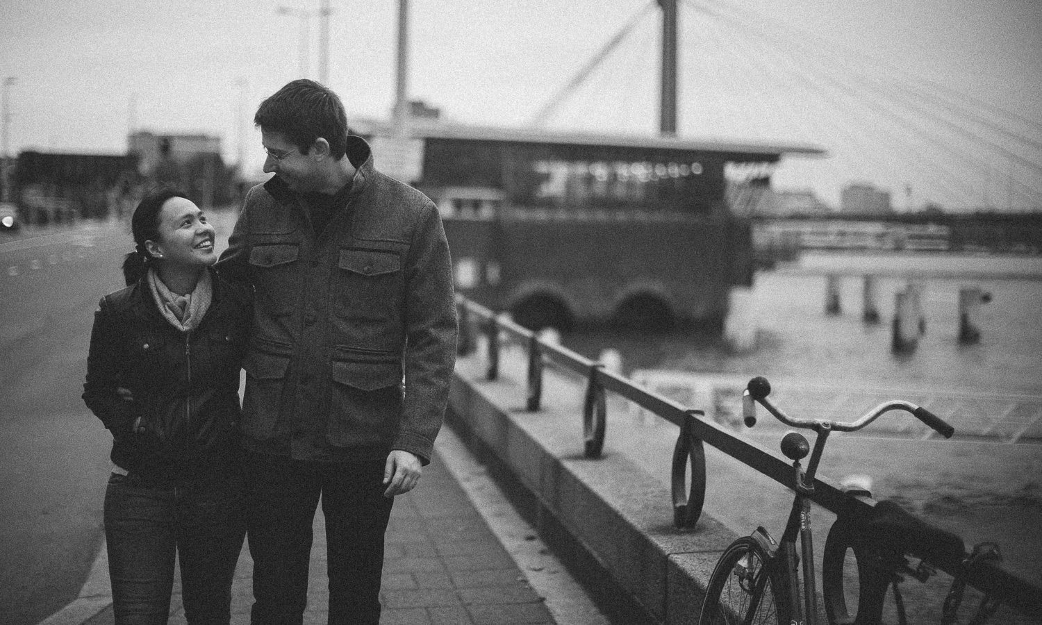 Kinderdijk Engagement Session-MarcelJackie-12.jpg