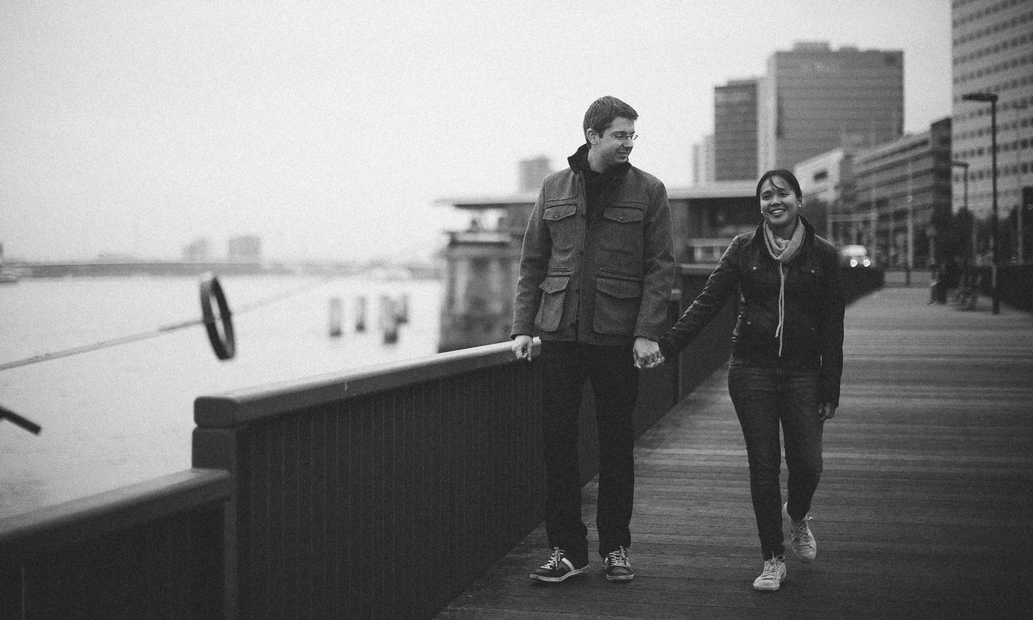 Kinderdijk Engagement Session-MarcelJackie-14.jpg