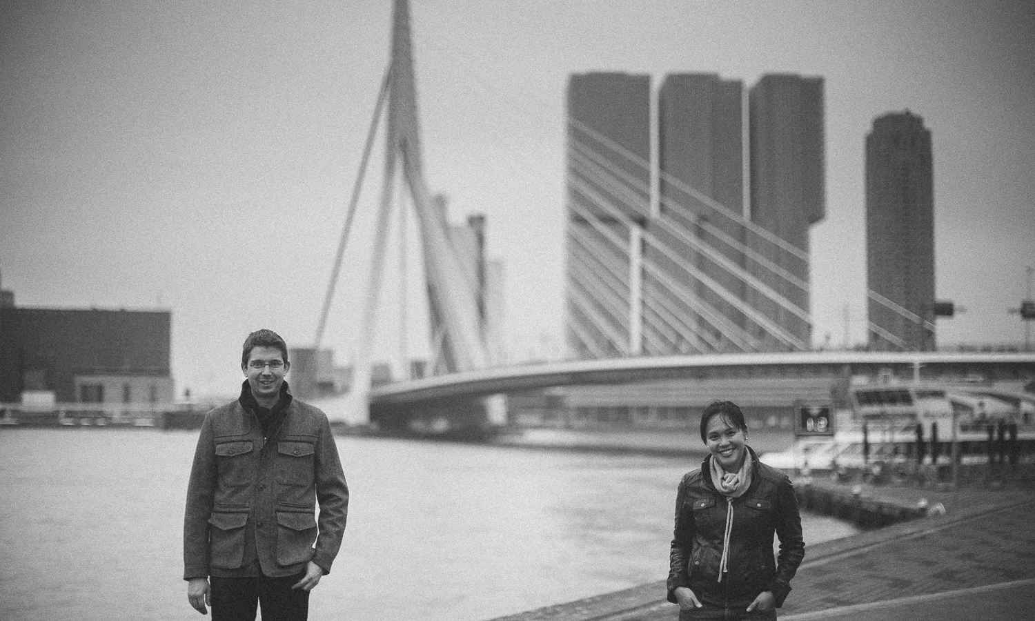 Kinderdijk Engagement Session-MarcelJackie-13.jpg
