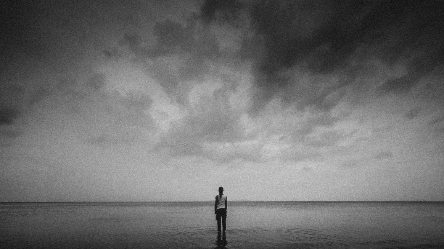 Palawan Engagement Session-MatteoMaja-11.jpg