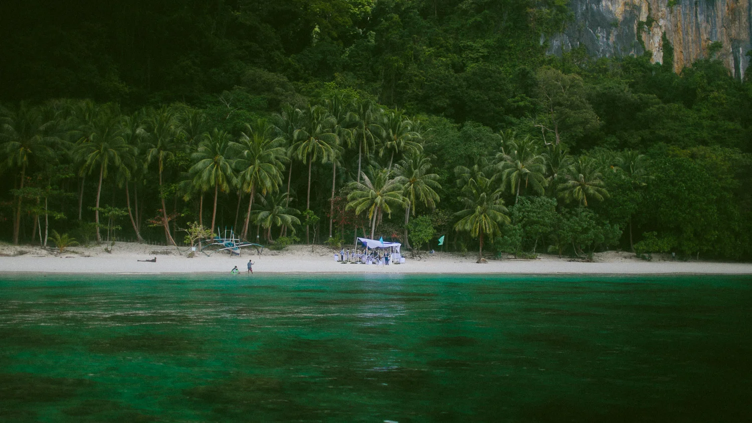 El Nido Palawan Destination Wedding-PetrasDaiva-16.jpg