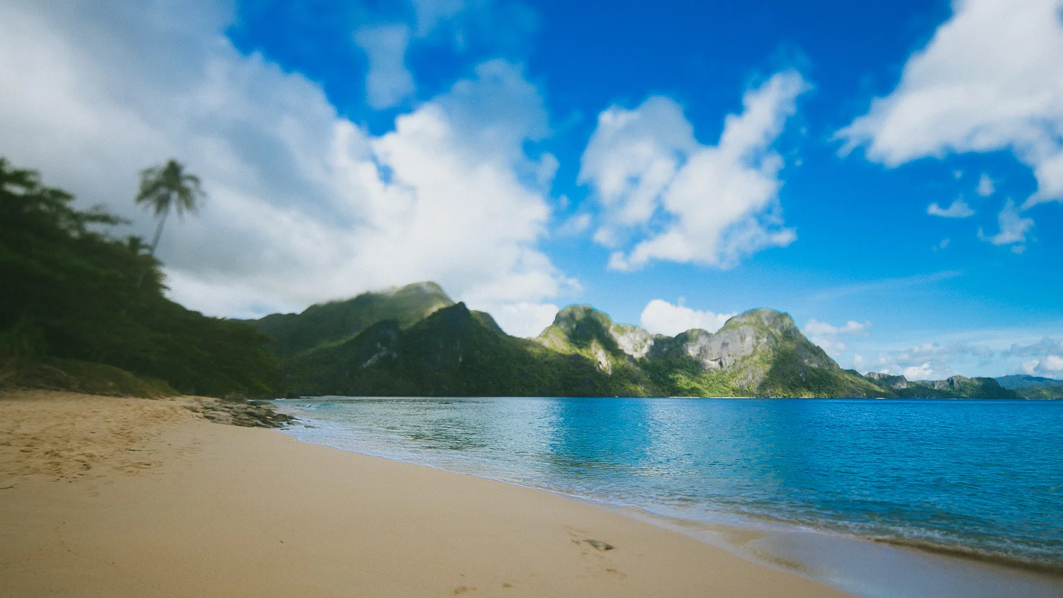 El Nido Palawan Destination Wedding-PetrasDaiva-23.jpg