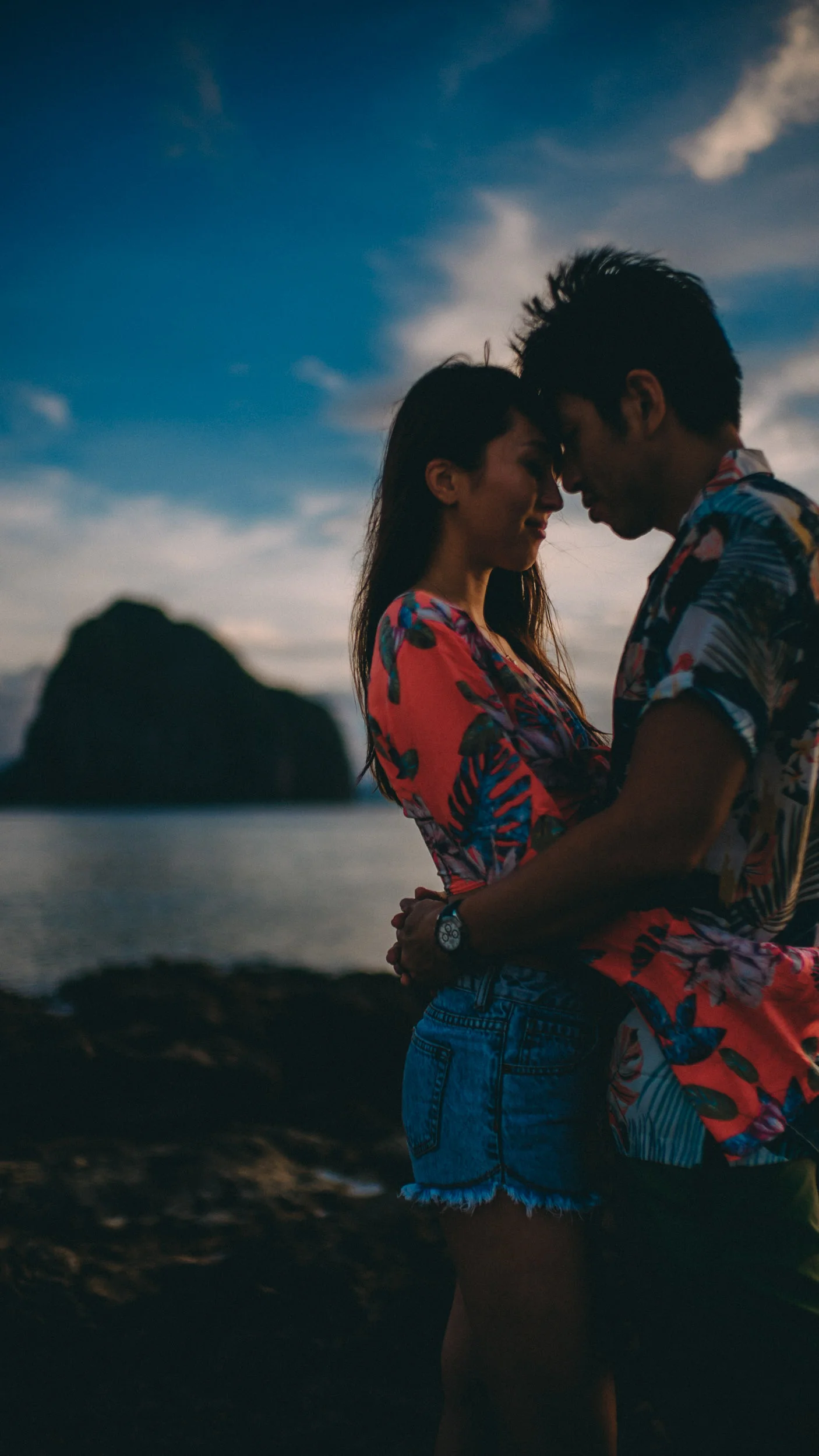  El Nido Adventure Engagement Photos - BryanJade 