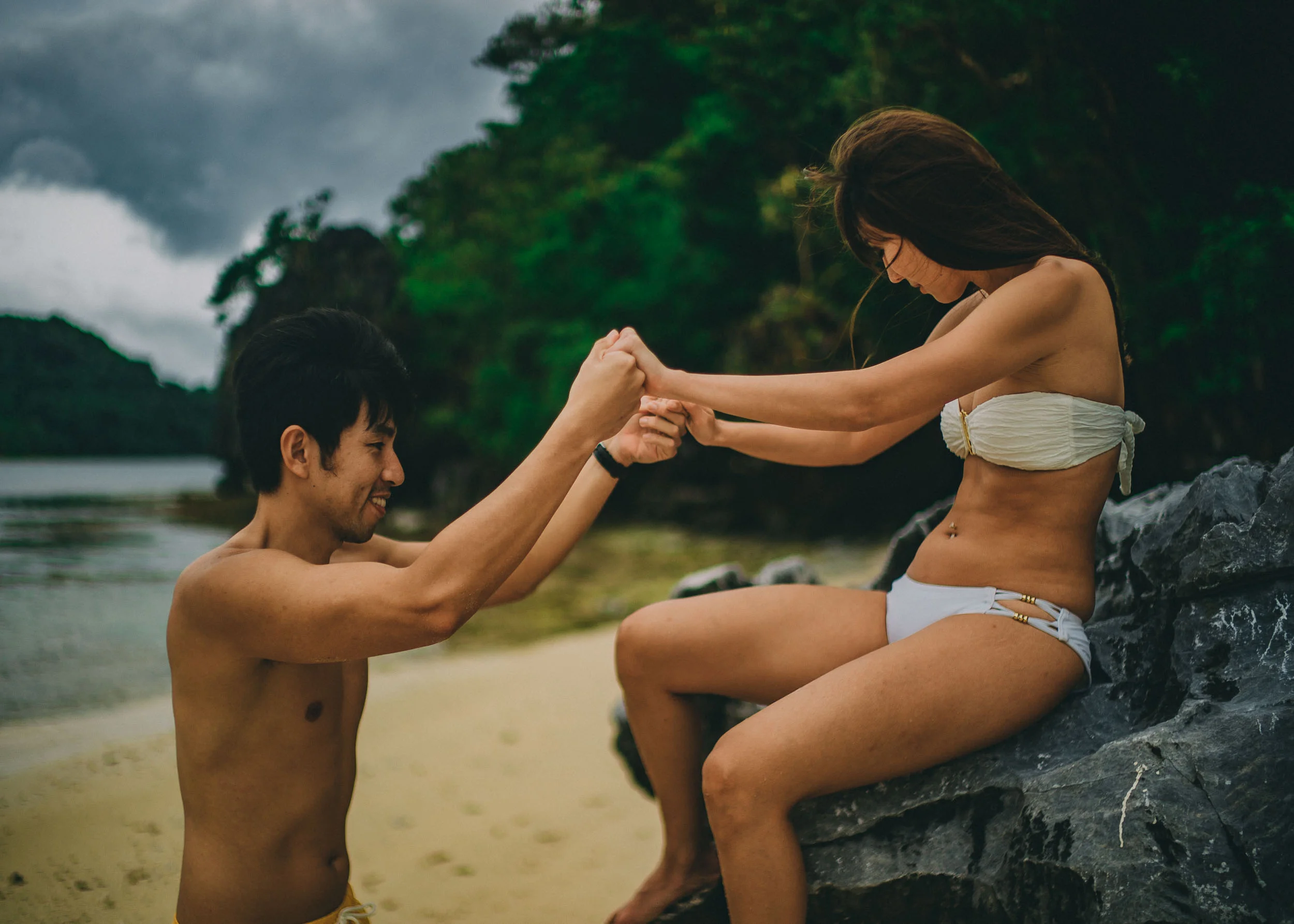  El Nido Adventure Engagement Photos - BryanJade 