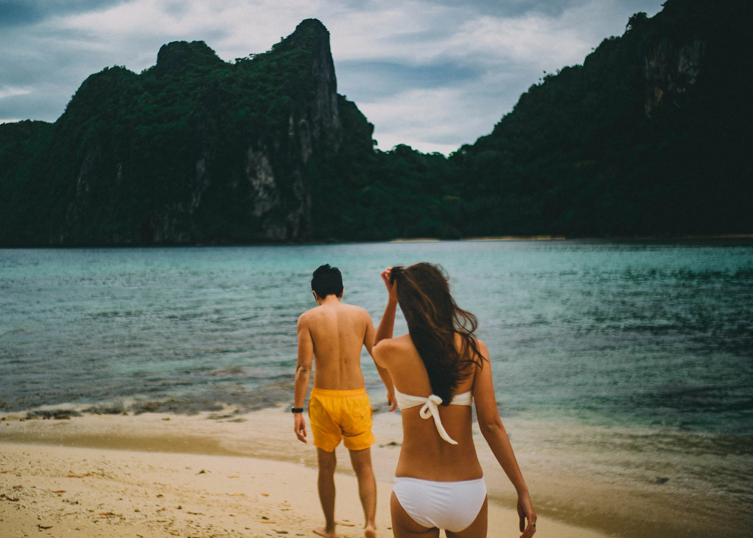  El Nido Adventure Engagement Photos - BryanJade 