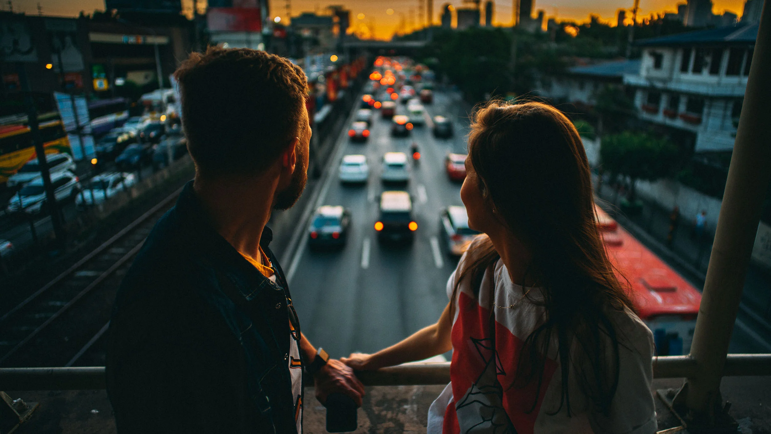 Manila Engagement Session - BGC & EDSA Photos - IvanJulia