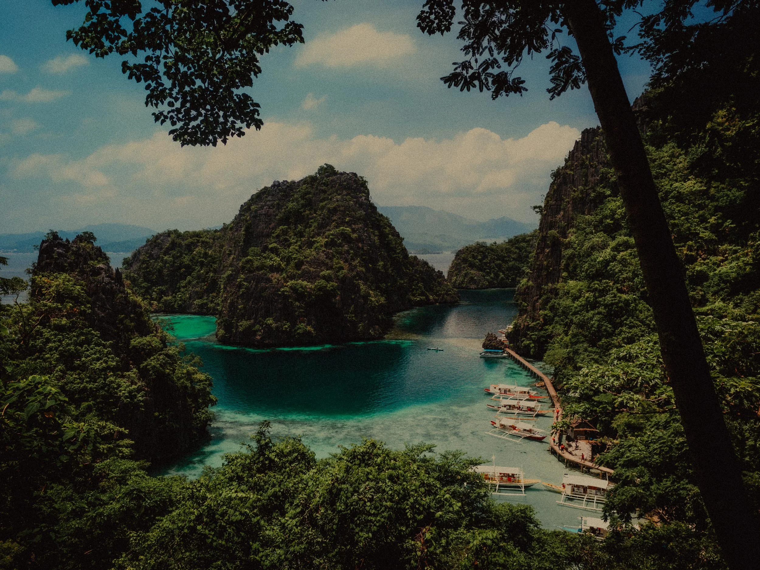 Coron Palawan Philippines Adventure Engagement Photography