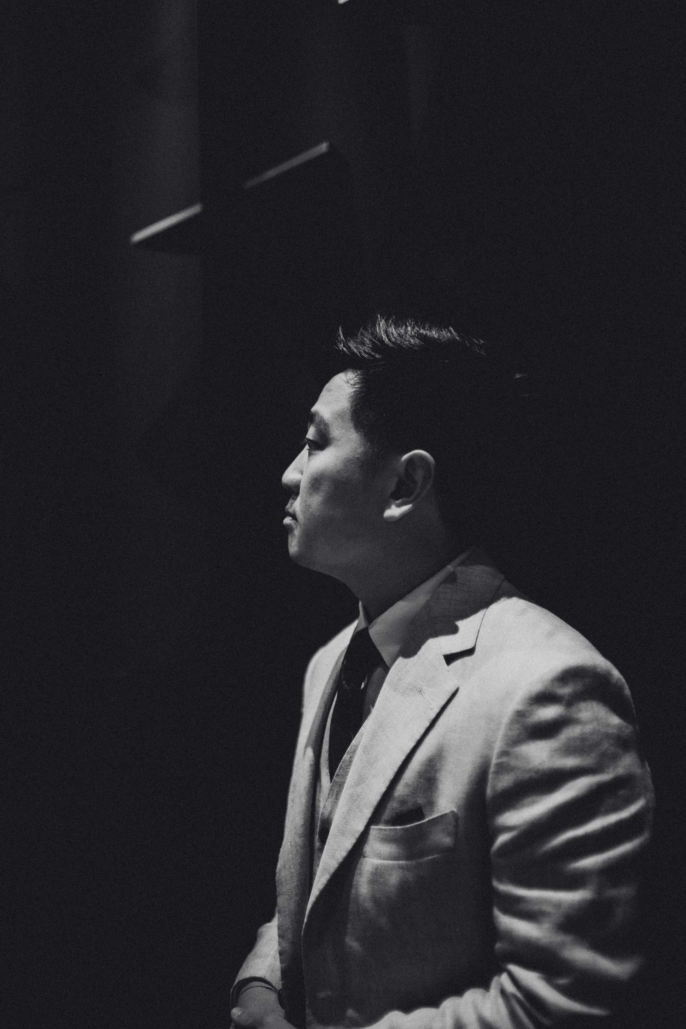  Singapore Wedding -Parkroyal Collection, Marina Bay - FreddyJillian - Groom Portraits 