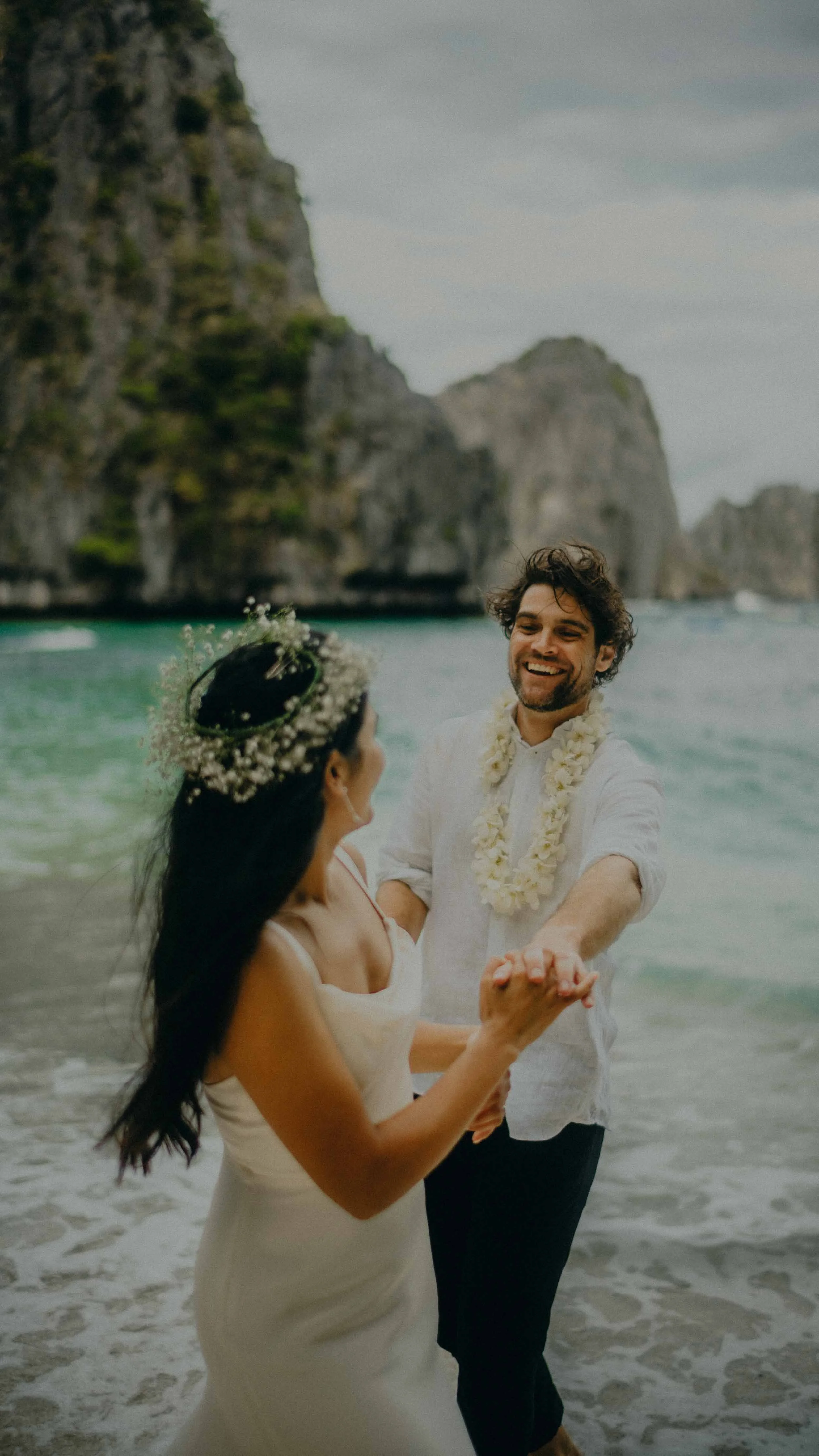 Miniloc Island Resort El Nido Intimate Destination Wedding Photo