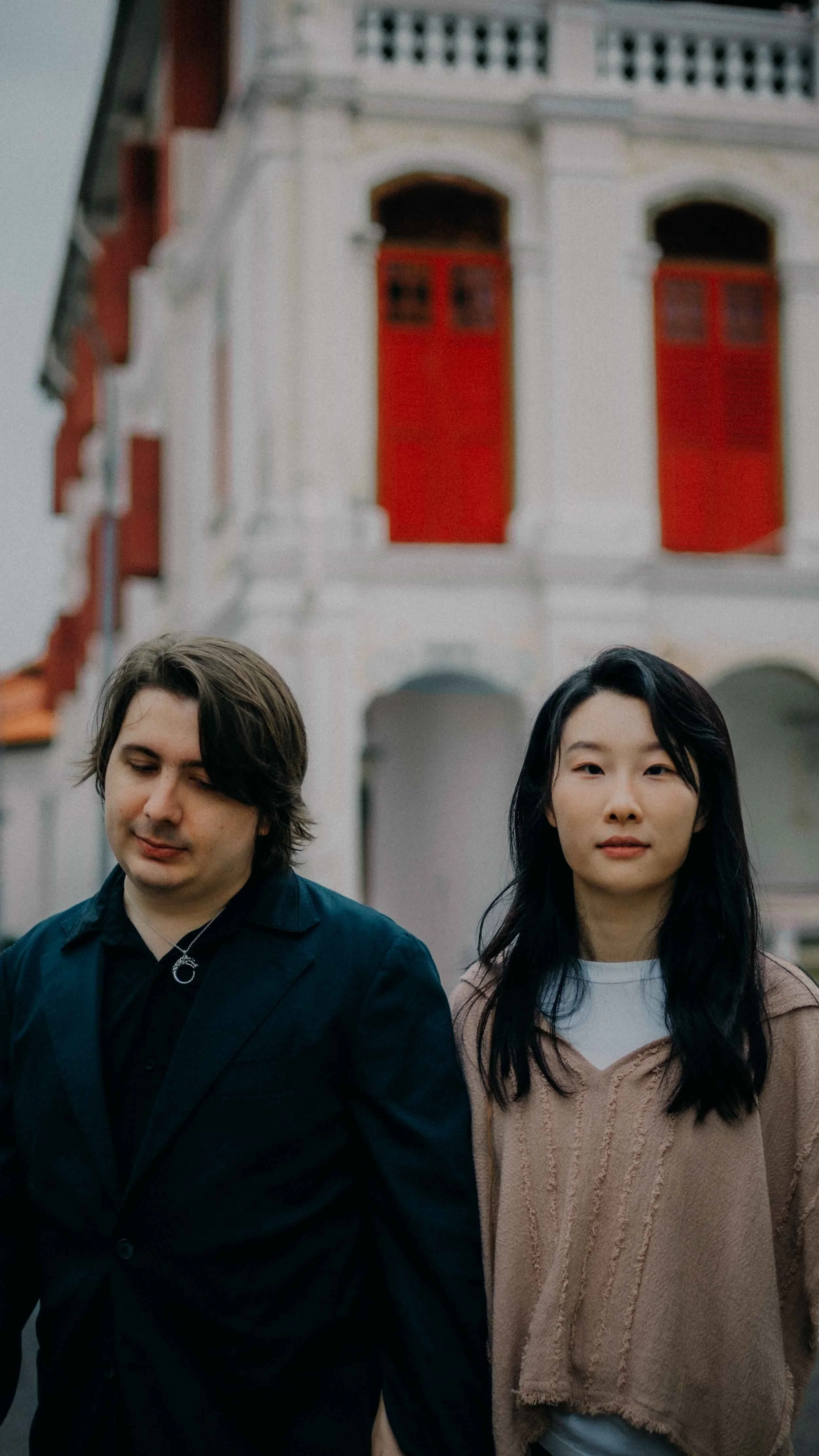 11-Chill Singapore Couple Photography-Singapore-LEICA SL2.jpg
