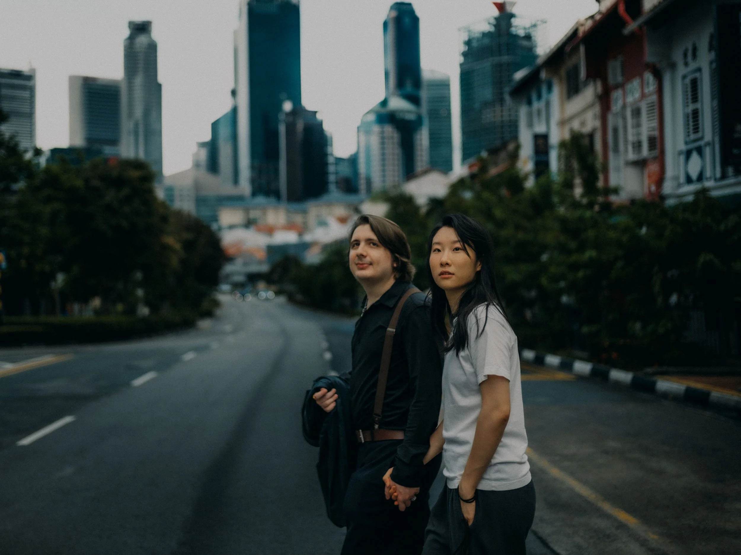 22-Chill Singapore Couple Photography-Singapore-LEICA SL2.jpg