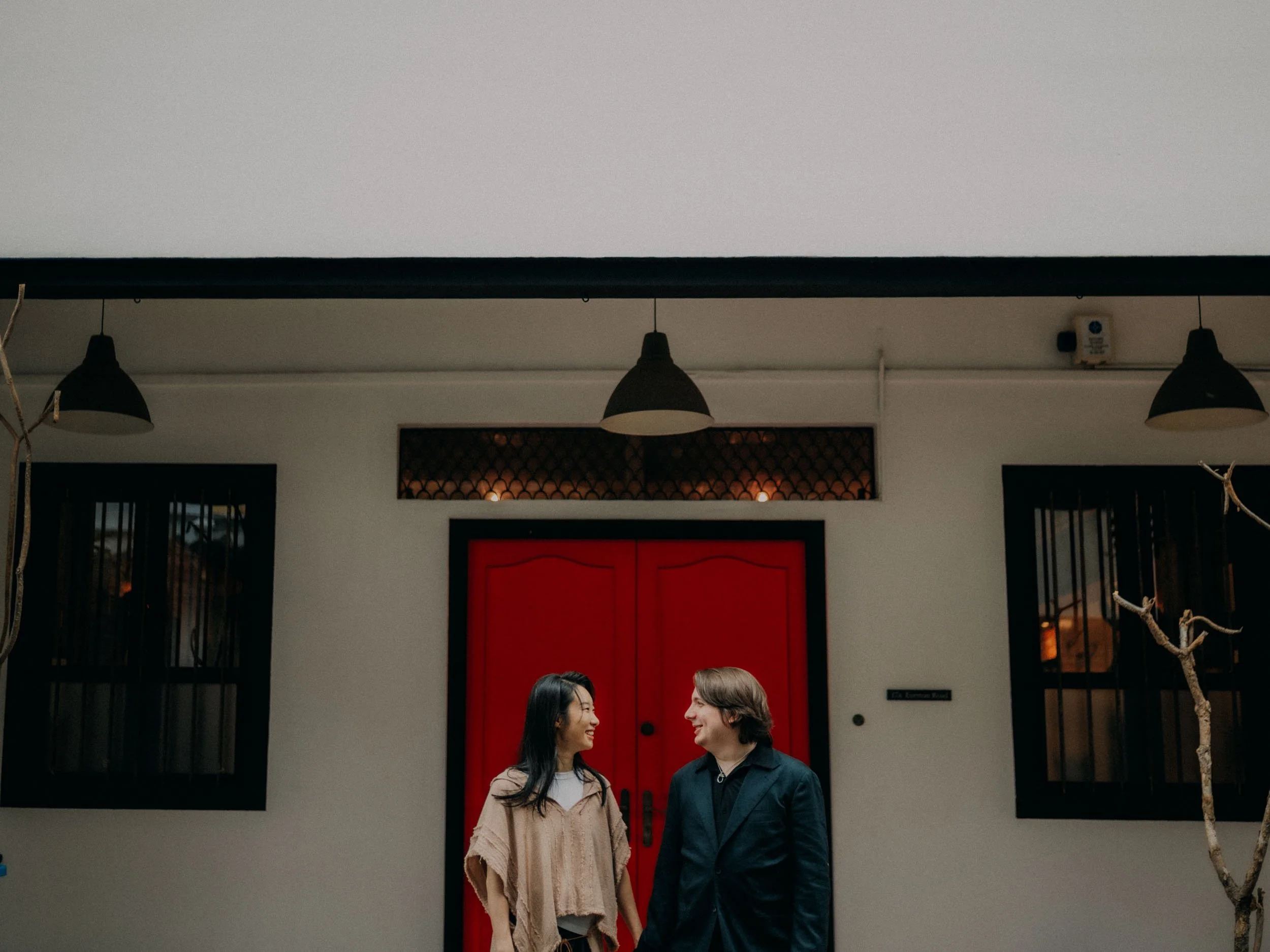 30-Chill Singapore Couple Photography-Singapore-LEICA SL2.jpg