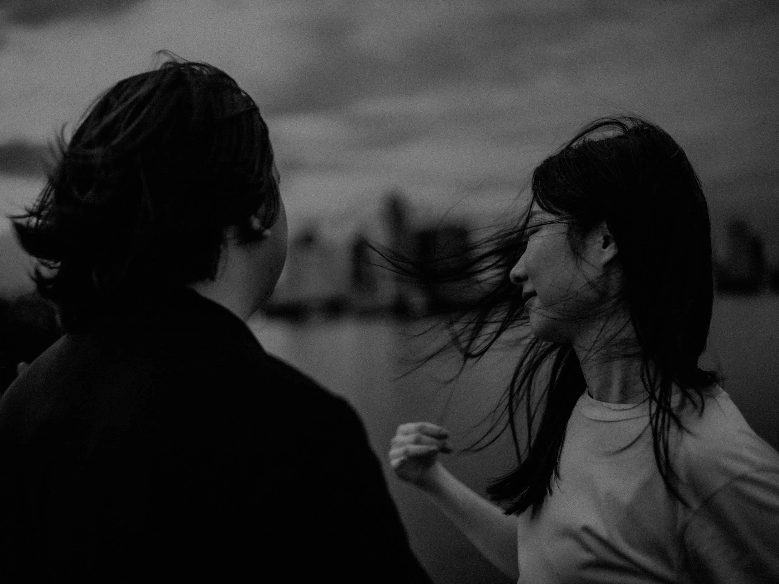 34-Chill Singapore Couple Photography-Singapore-LEICA SL2.jpg
