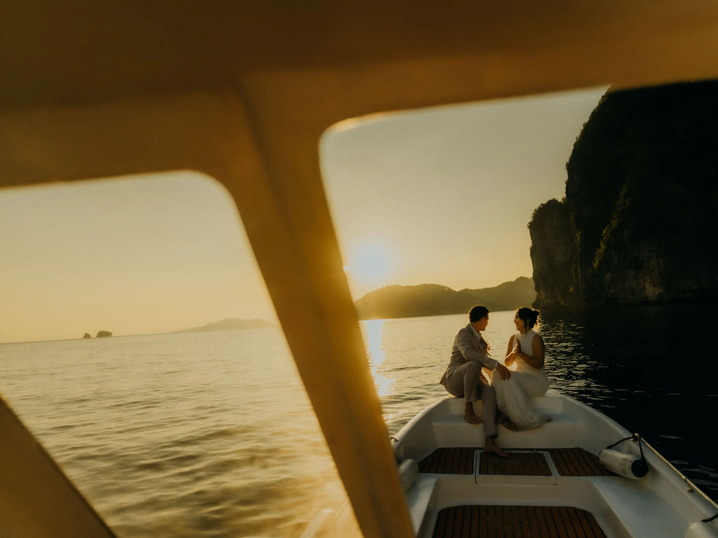25-Cinematic El Nido Palawan Philippines Destination Wedding Photography-Philippines-ILCE-7SM3.jpg