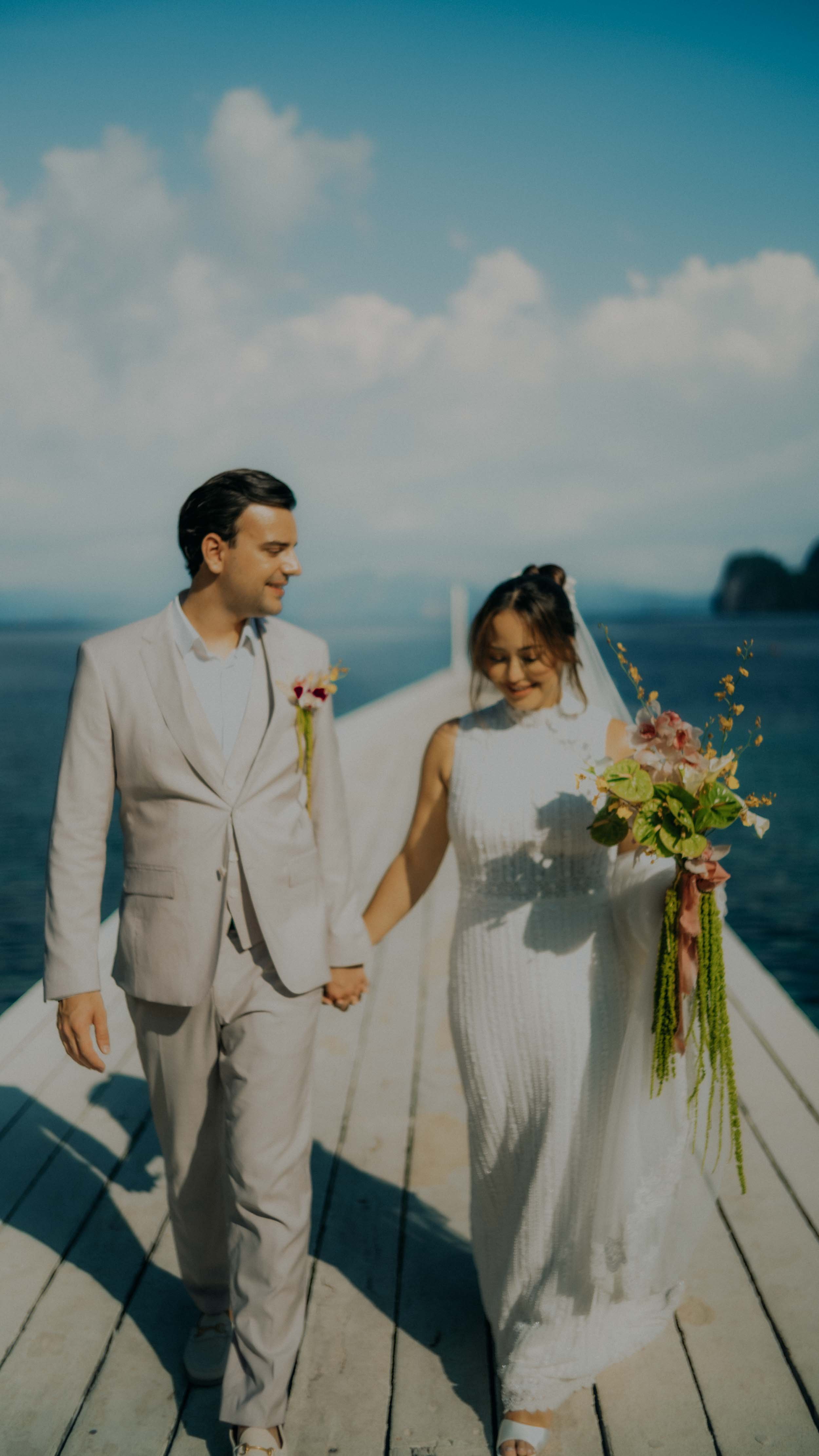43-Cinematic El Nido Palawan Philippines Destination Wedding Photography-Philippines-ILCE-7RM5.jpg