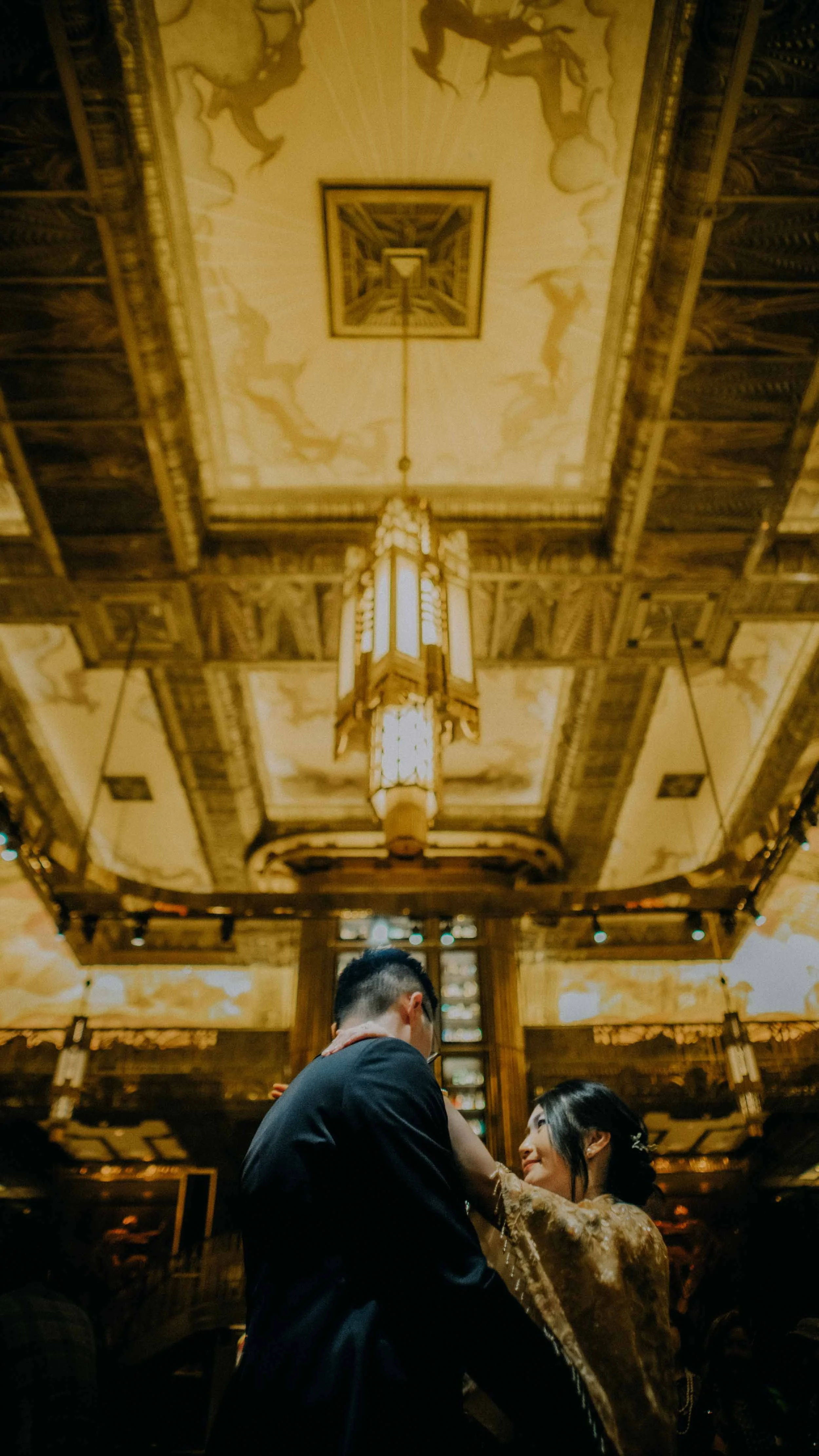 4-singapore-wedding-firstdance-moment-portrait-sony-a7r5.jpg