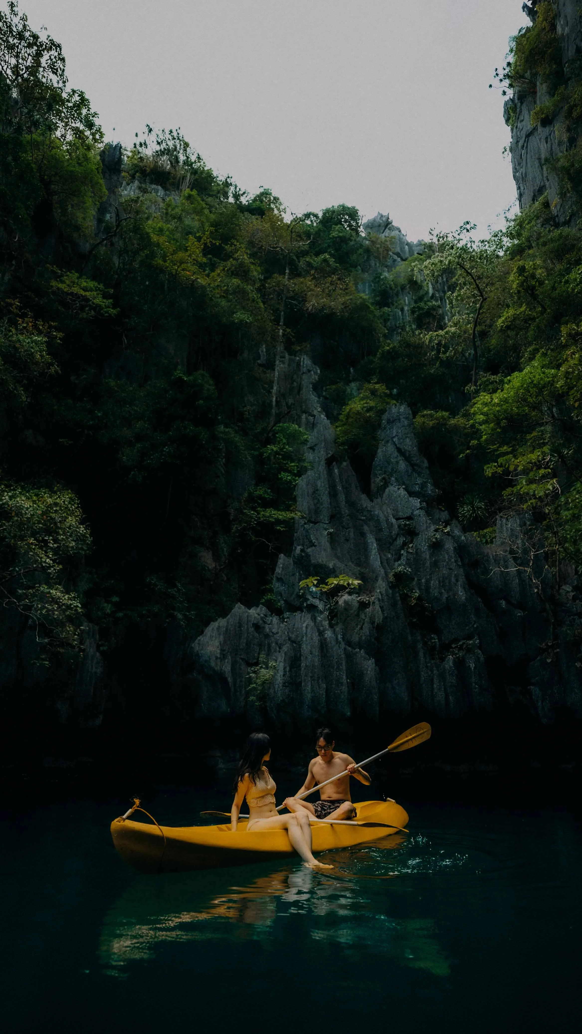 4-elnido-couple-small-lagoon-stillness-kayak-portrait-sony-a7siii.jpg