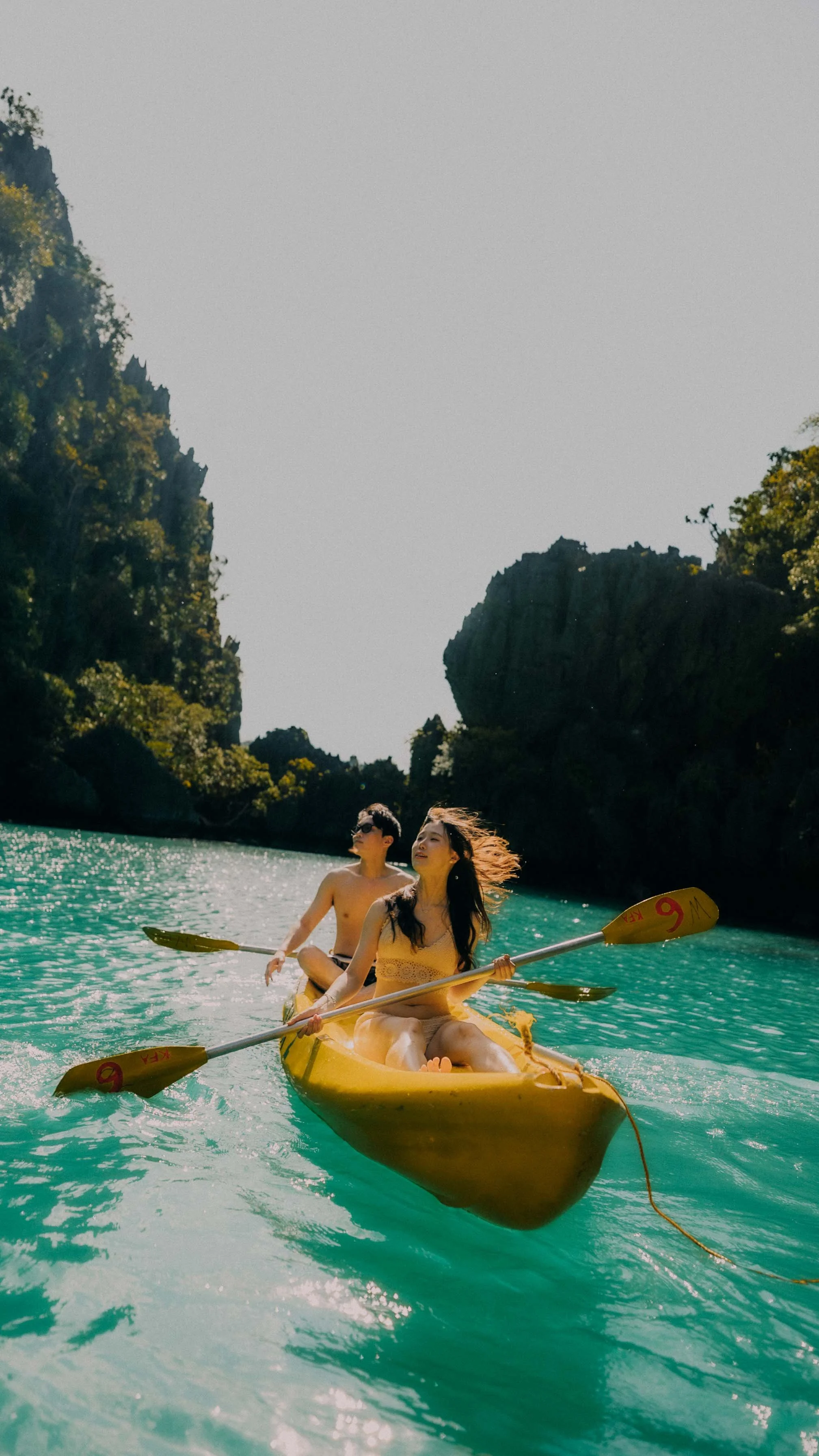 7-elnido-couple-small-lagoon-open-water-kayak-portrait-sony-a7siii.jpg