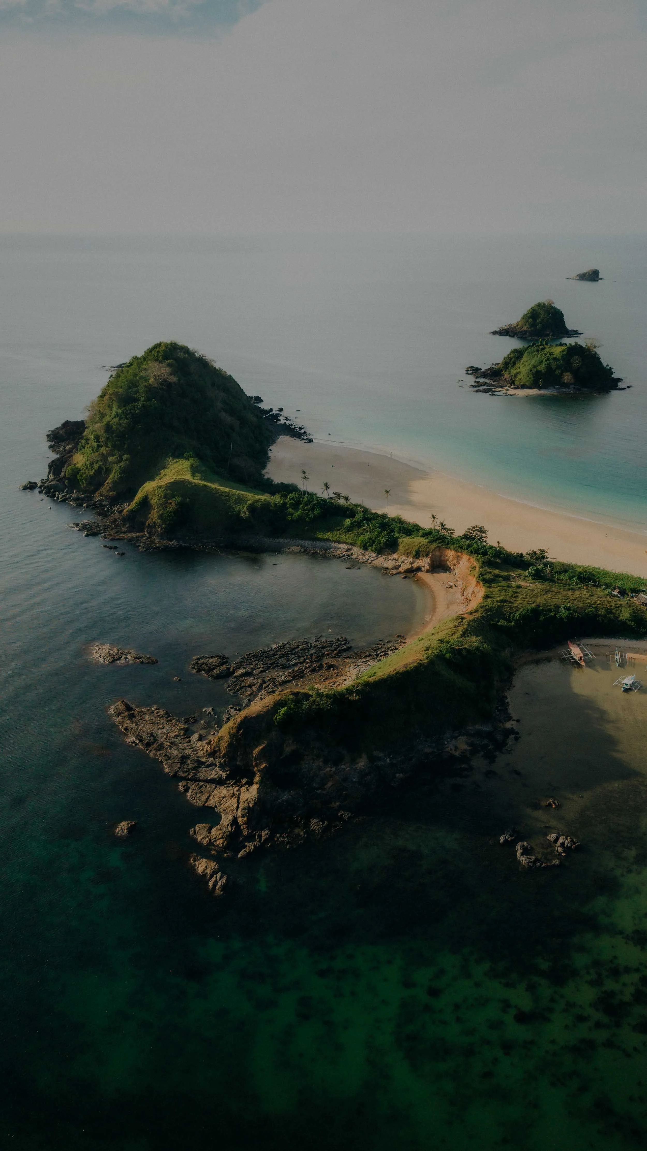 7-elnido-elopement-nacpanbeach-aerial-islands-djimini5pro.jpg