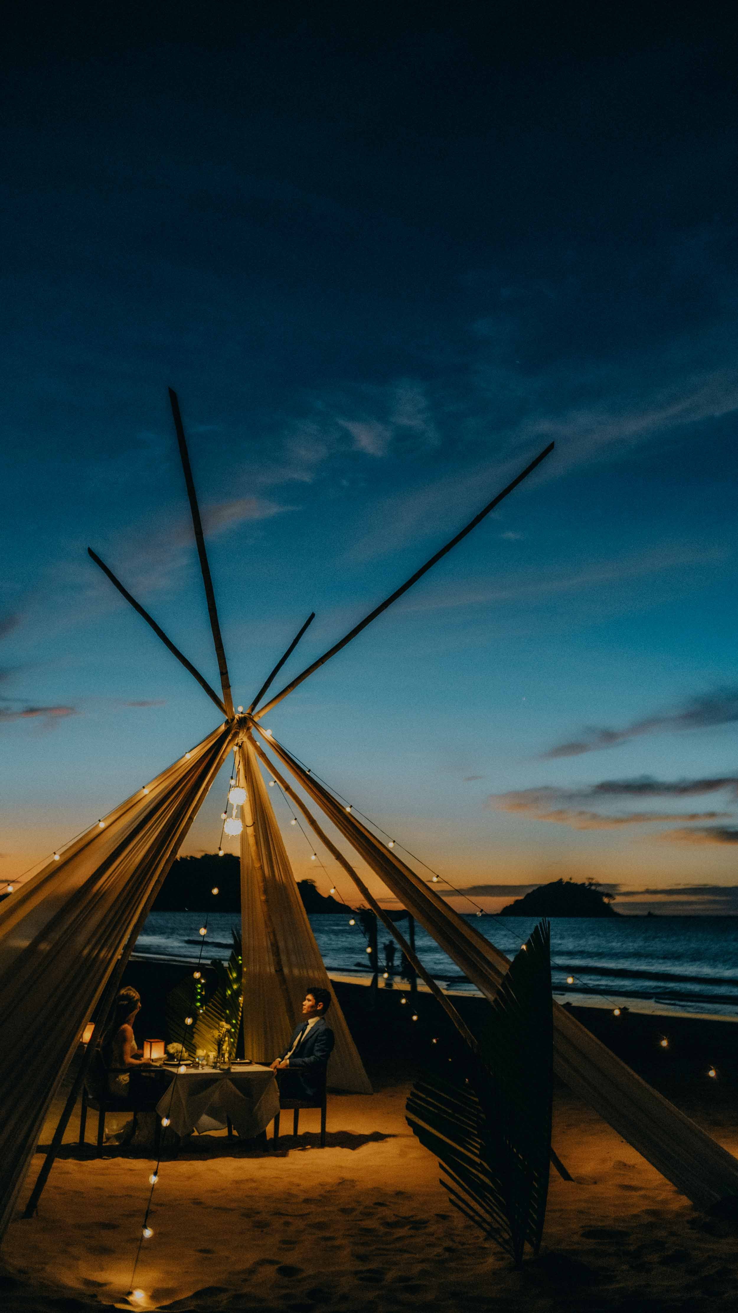 27-elnido-elopement-nacpanbeach-bluehour-privatedinner-sonya7rv.jpg