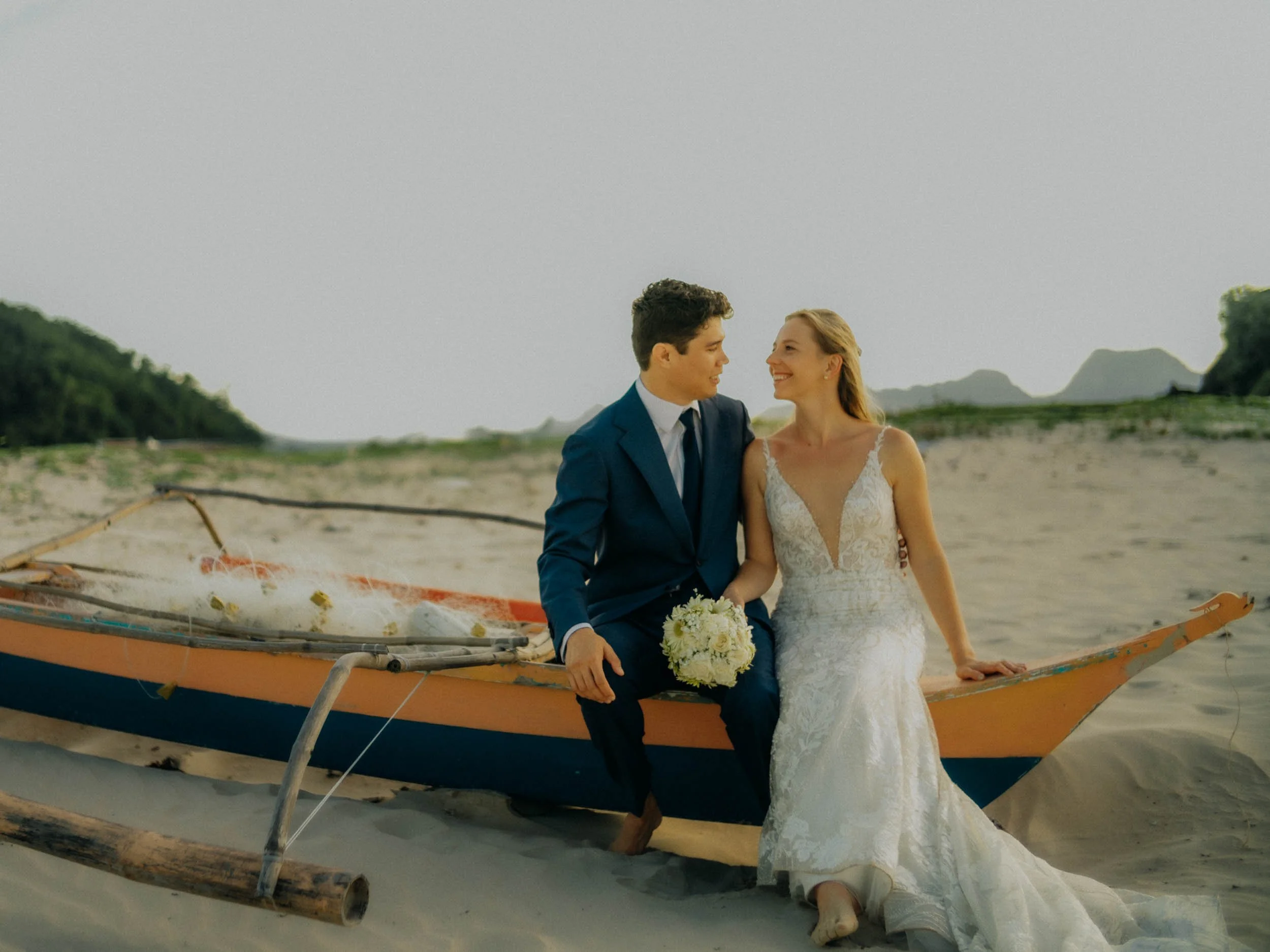 34-elnido-elopement-nacpanbeach-day-outrigger-sonya7rv.jpg