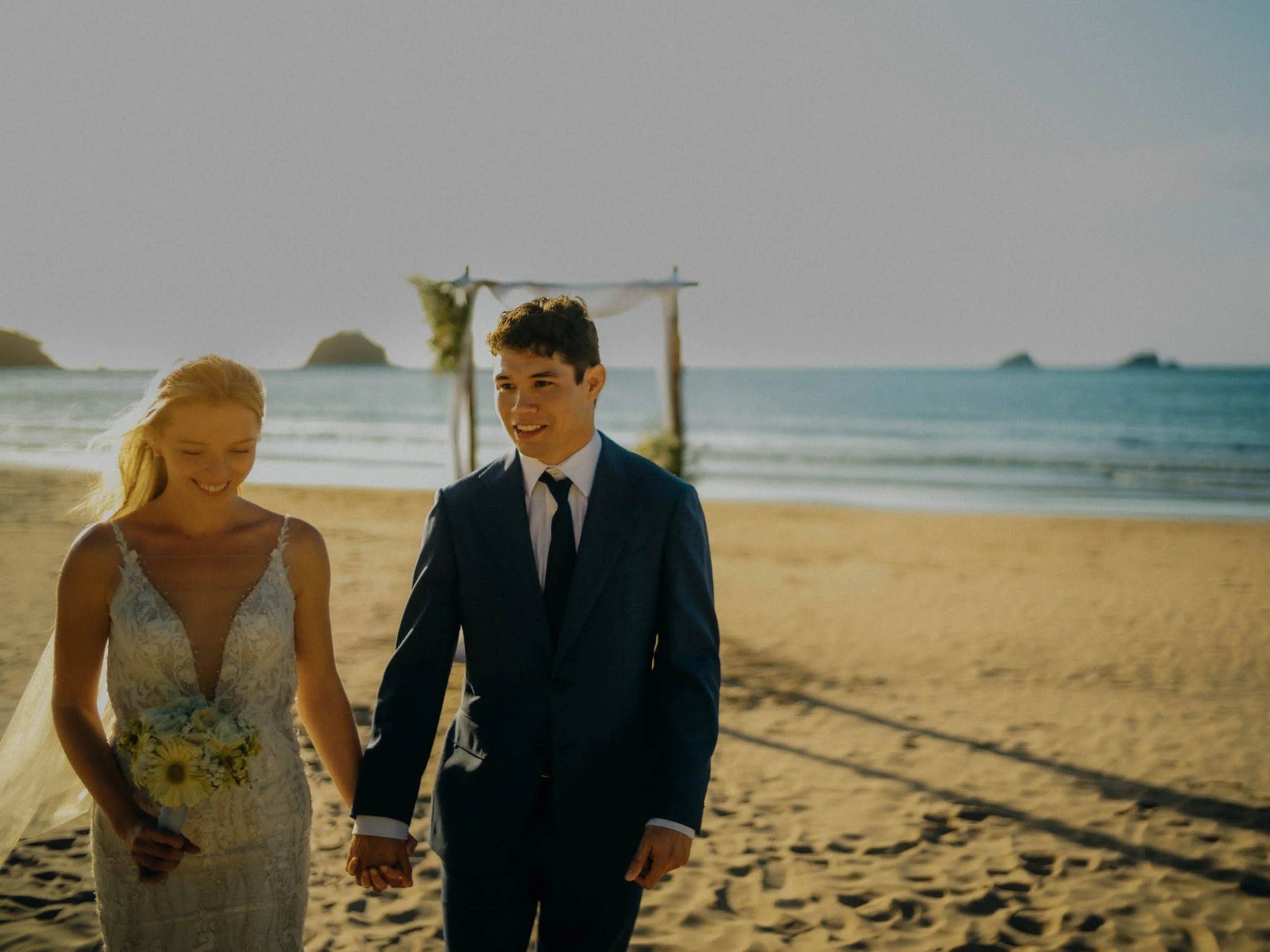 35-elnido-elopement-nacpanbeach-day-justmarried-sonya7rv.jpg