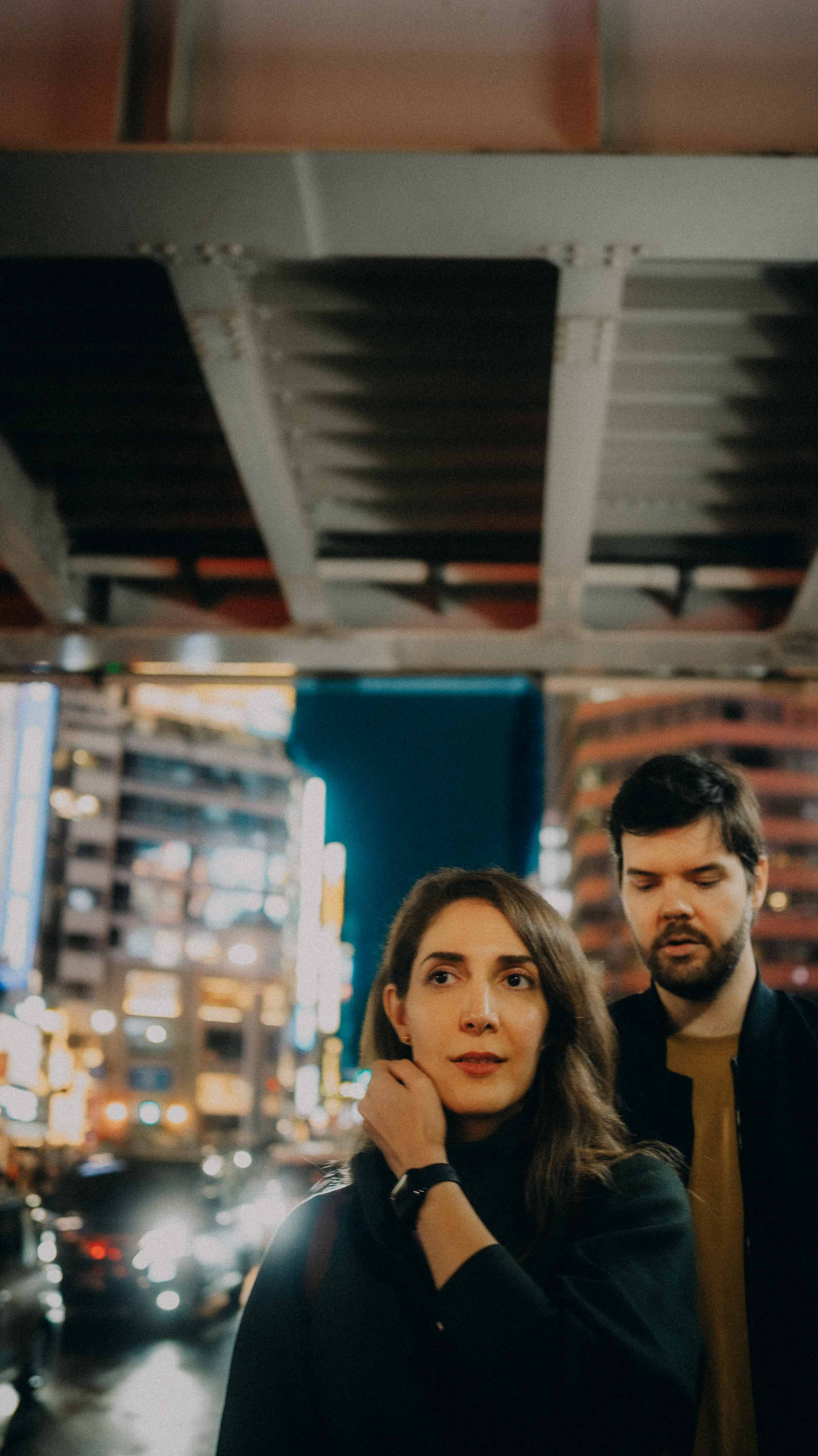 7-tokyo-couple-shoot-shibuya-underpass-portrait-leicaq3.jpg