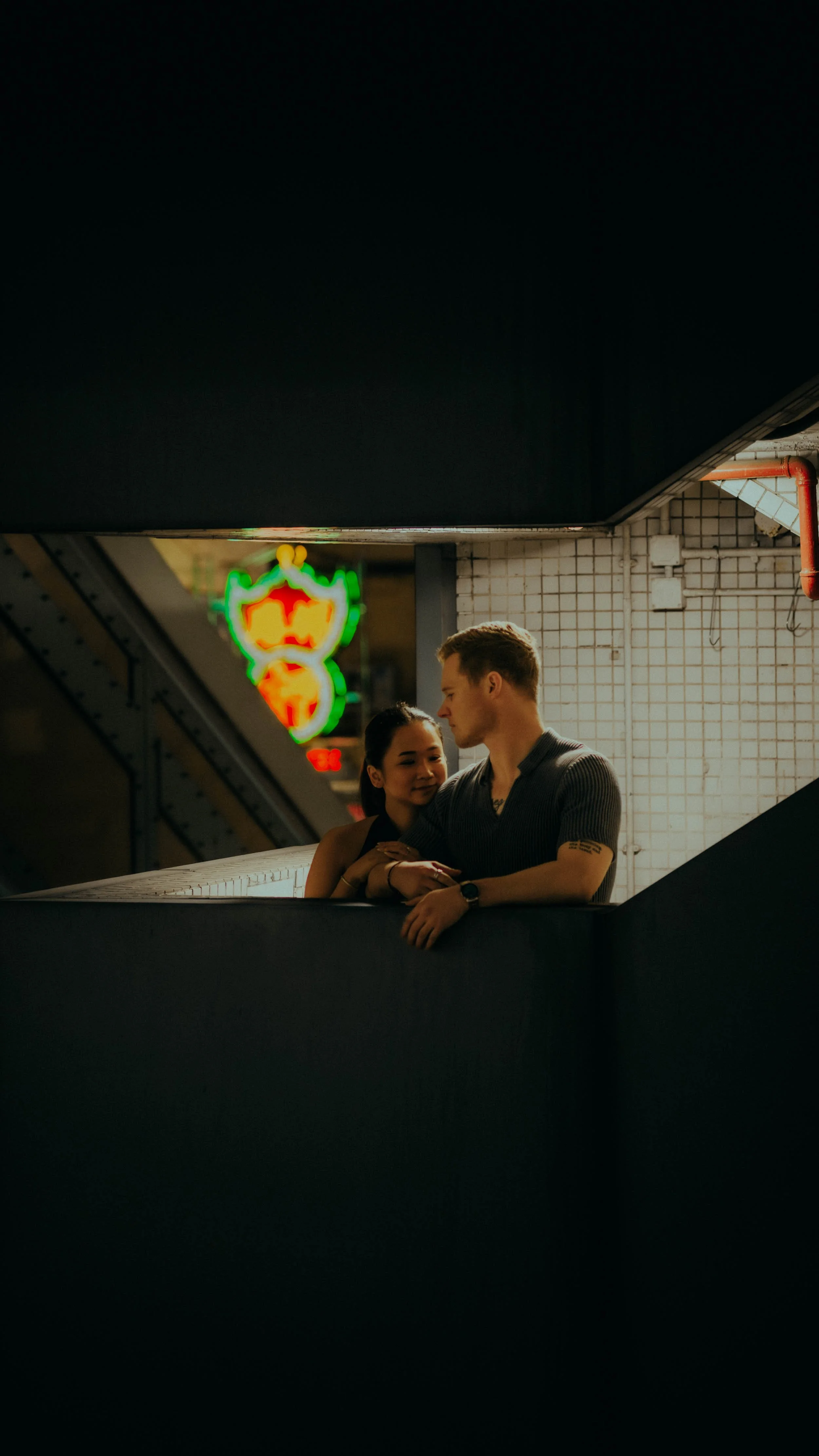 4-hongkong-engagement-mongkok-stairwell-architecture-leicam11.jpg