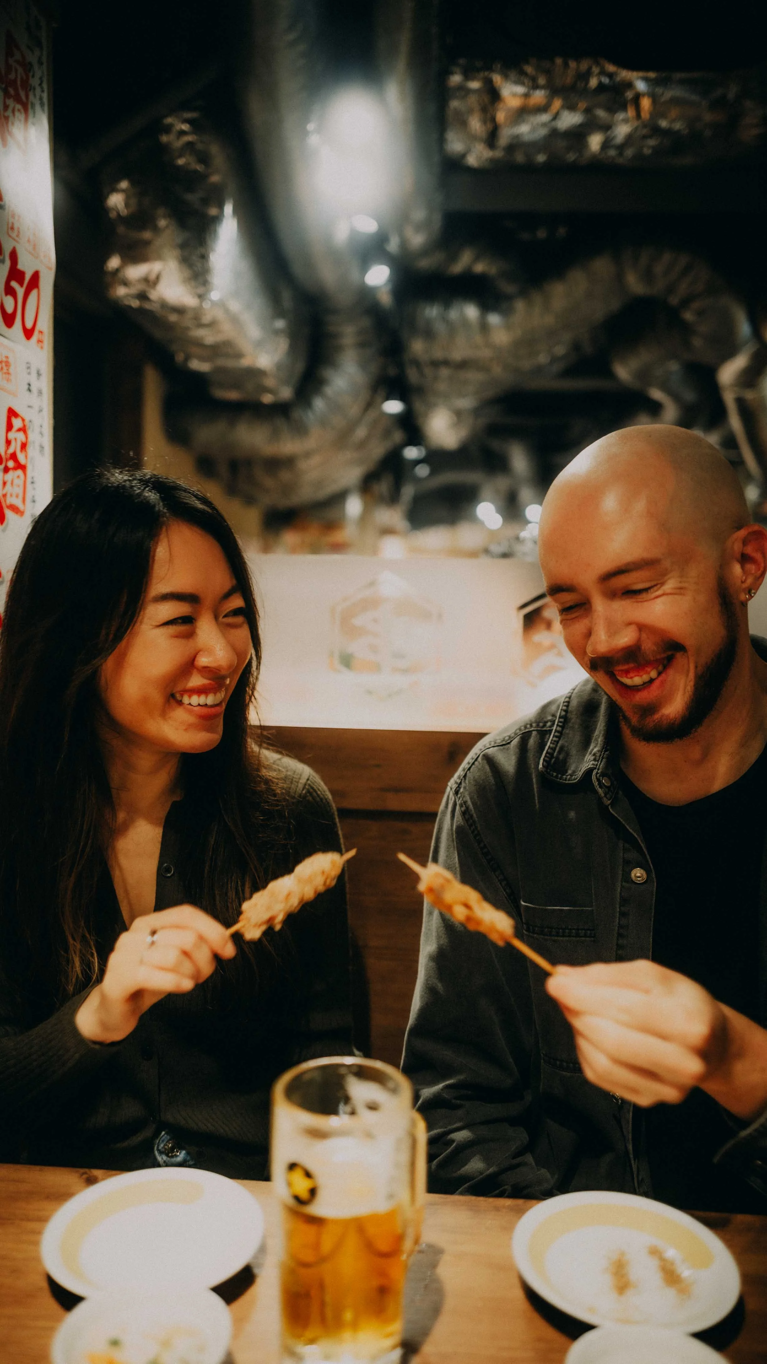 21-tokyo-honeymoon-akihabara-izakaya-yakitori-leicaq3.jpg