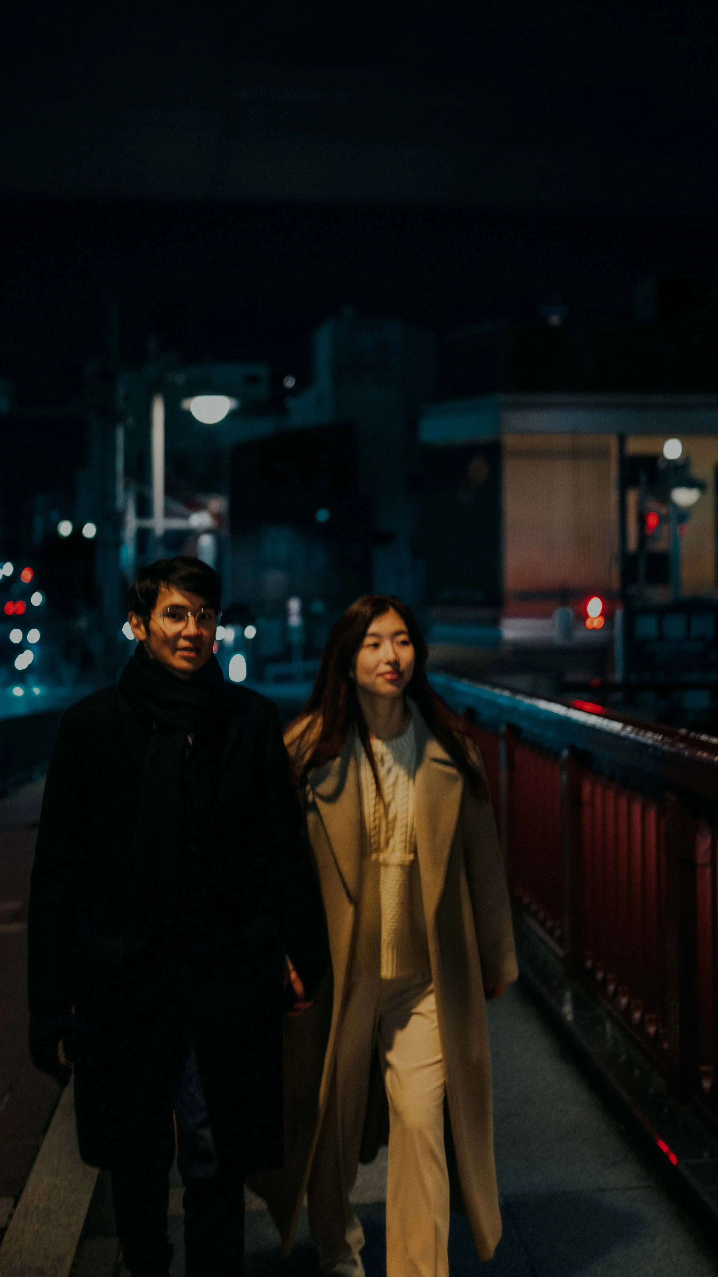 15-tokyo-engagement-sumidariver-night-riverwalk-leicasl2.jpg