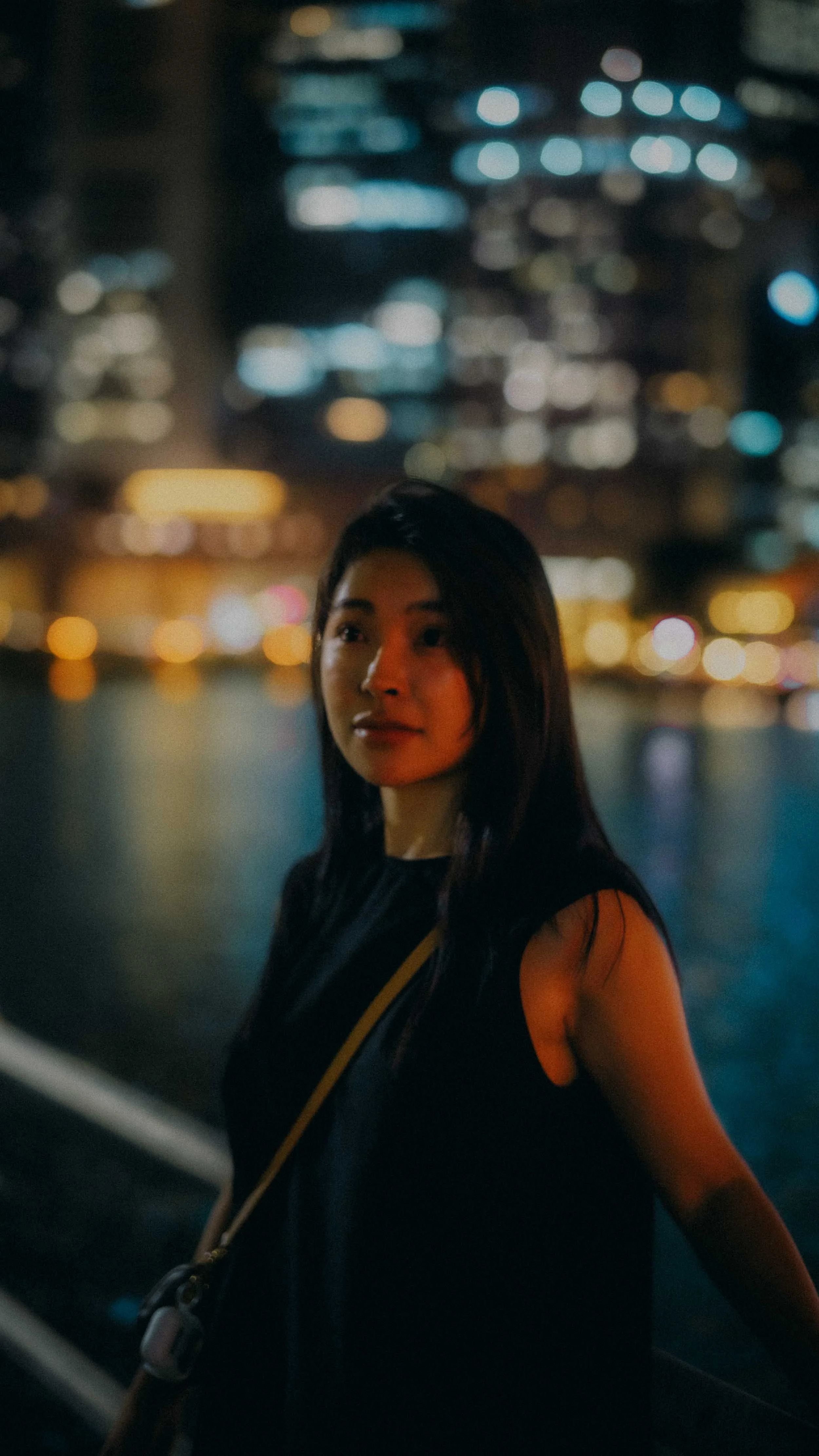 14-singapore-portrait-cbdskyline-night-riversidelook-leicasl3s.jpg