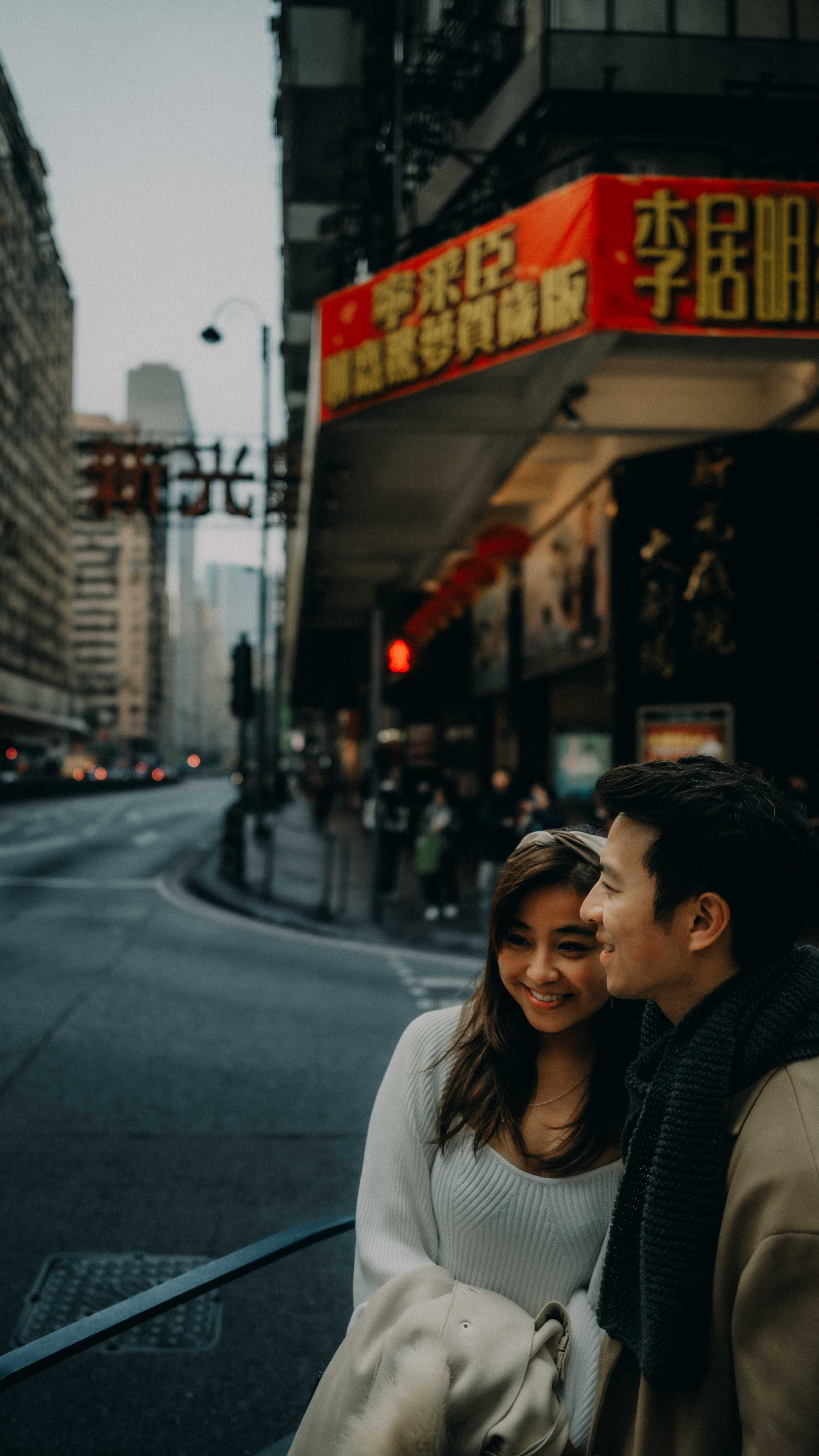 12-hongkong-coupleshoot-northpoint-sunbeamtheatre-street-leicaq3.jpg