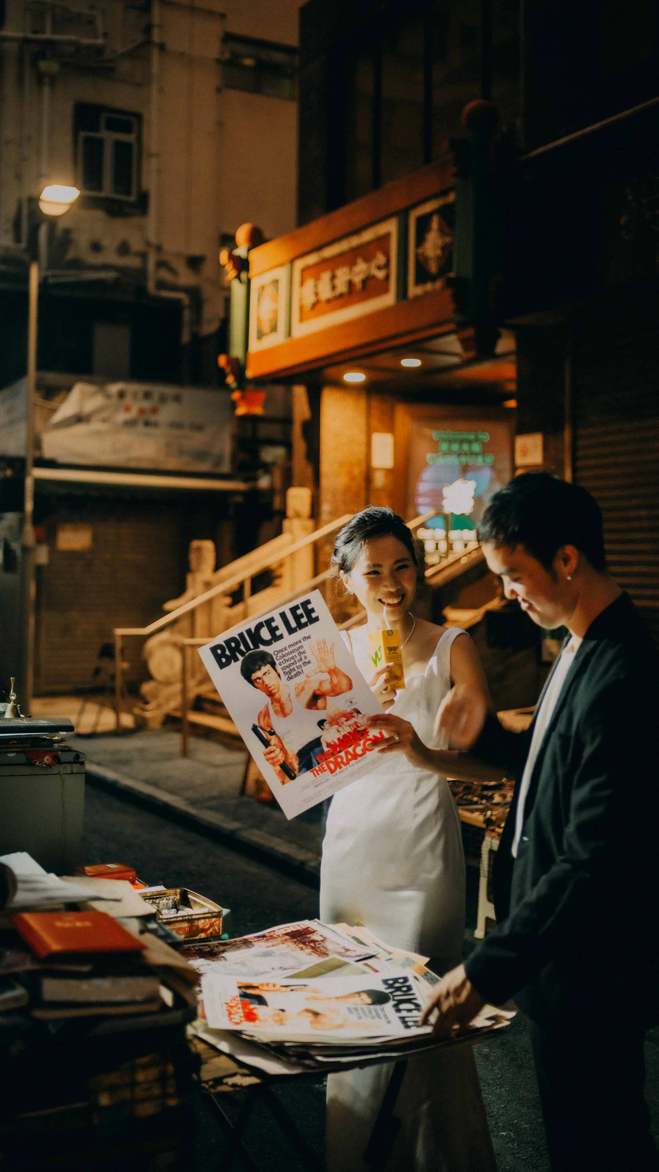 5-hongkong-prewedding-soho-brucelee-poster-leicasl2.jpg
