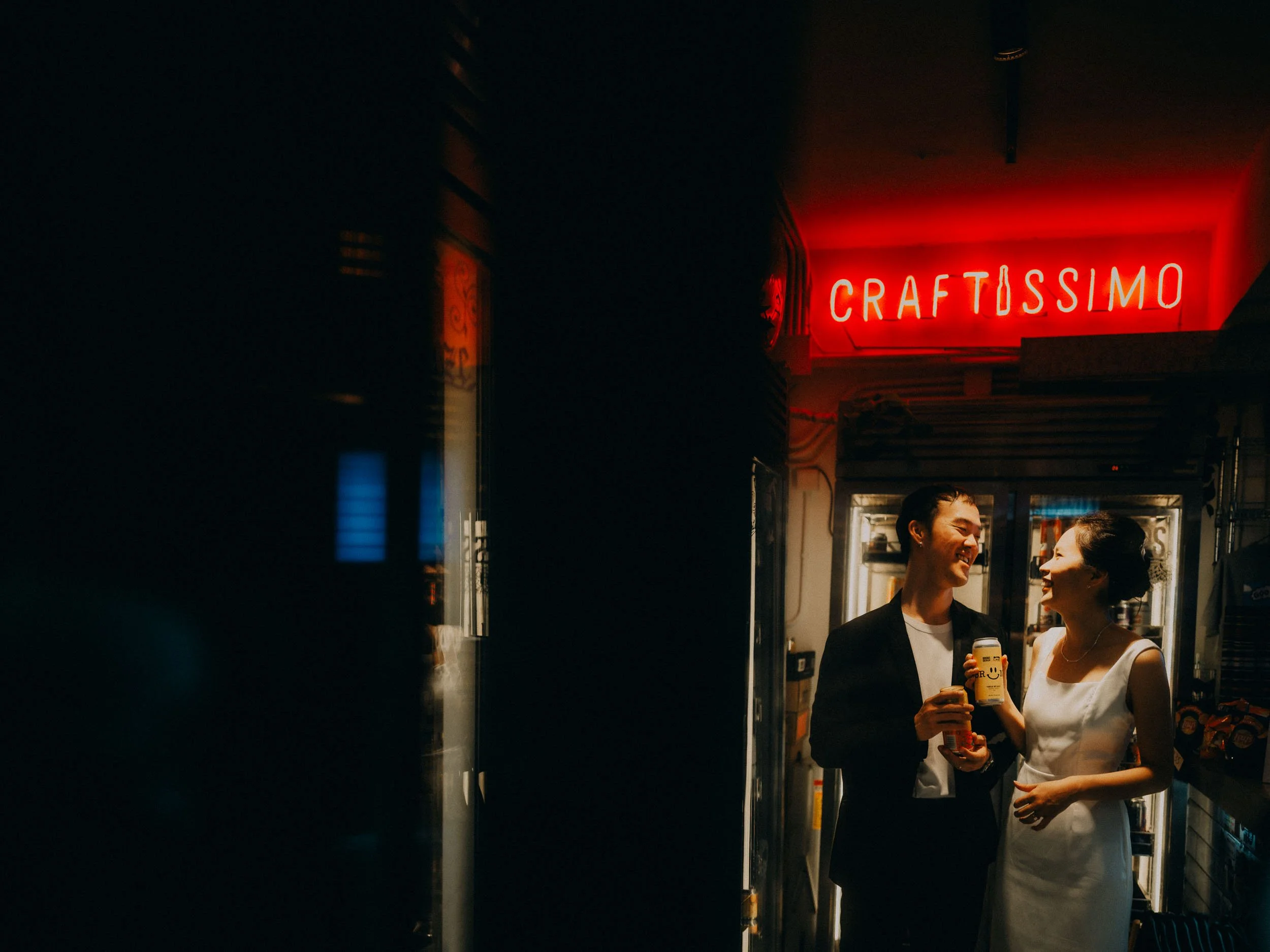 27-hongkong-prewedding-craftissimo-indoor-wideframe-leicaq3.jpg