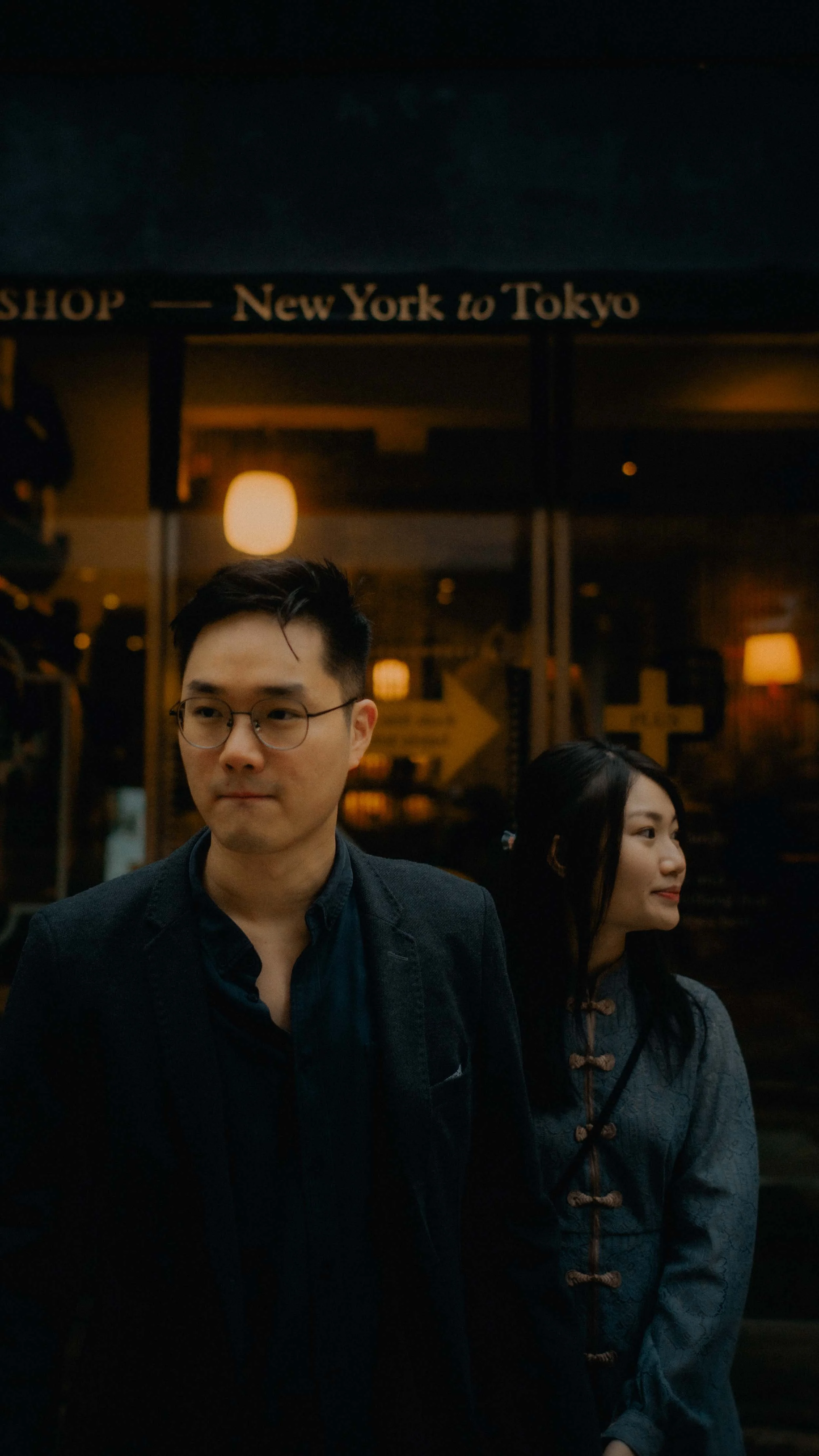 9-hongkong-engagement-wanchai-monocle-oppositegazes-sonya7riv.jpg