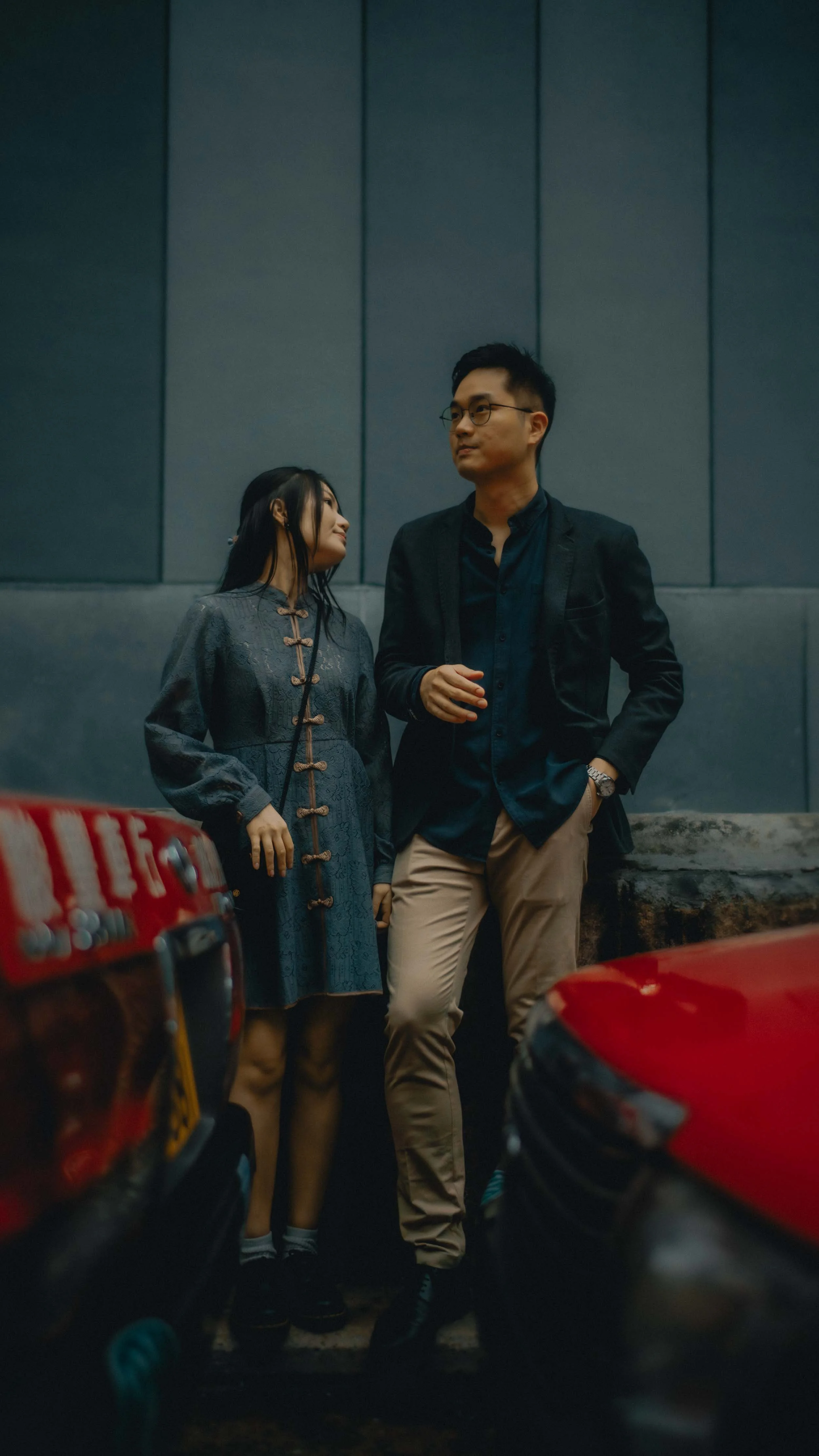 16-hongkong-engagement-wanchai-street-taxiglance-sonya7riv.jpg