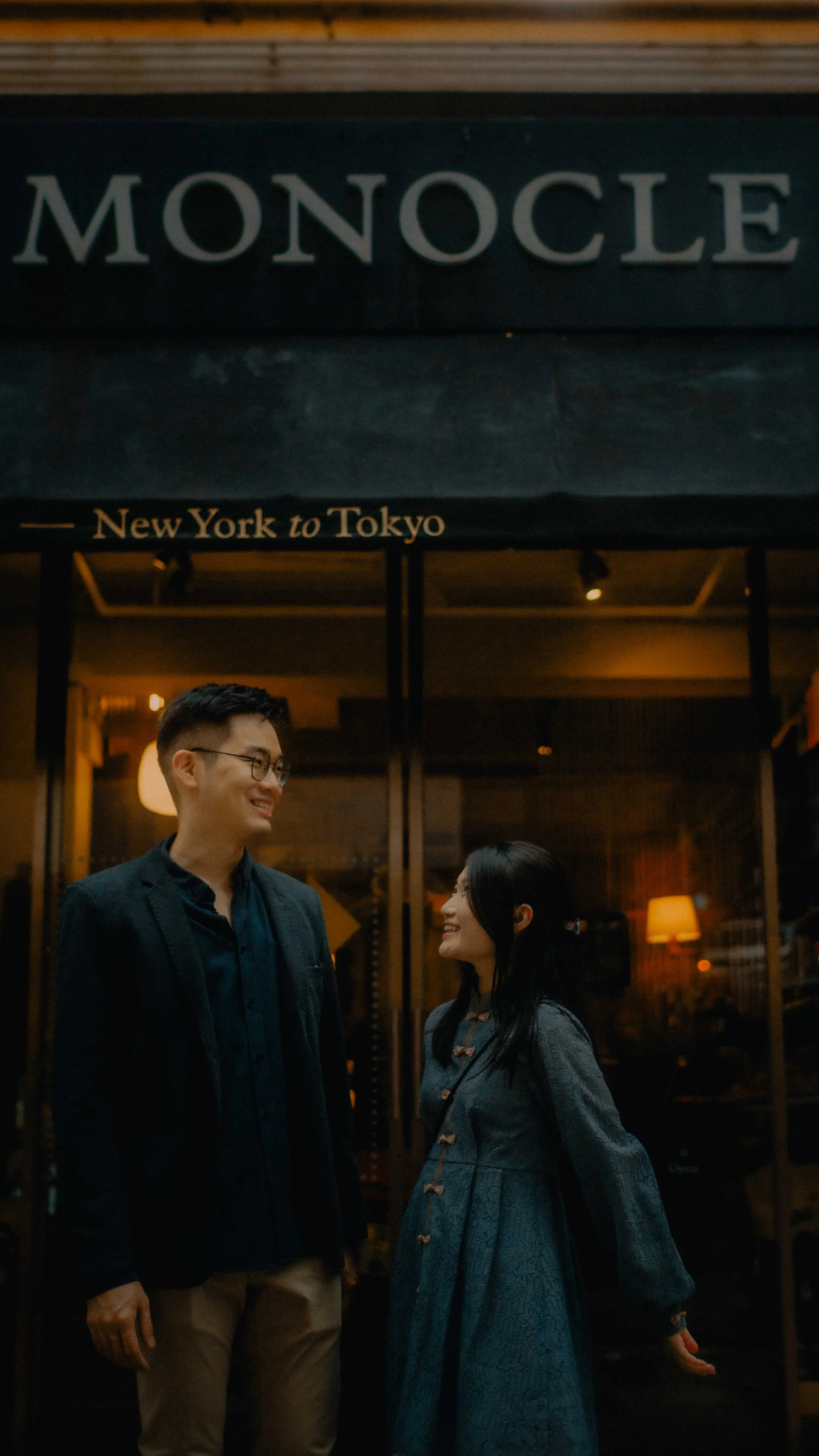 21-hongkong-engagement-wanchai-monocle-sharedsmile-sonya7riv.jpg