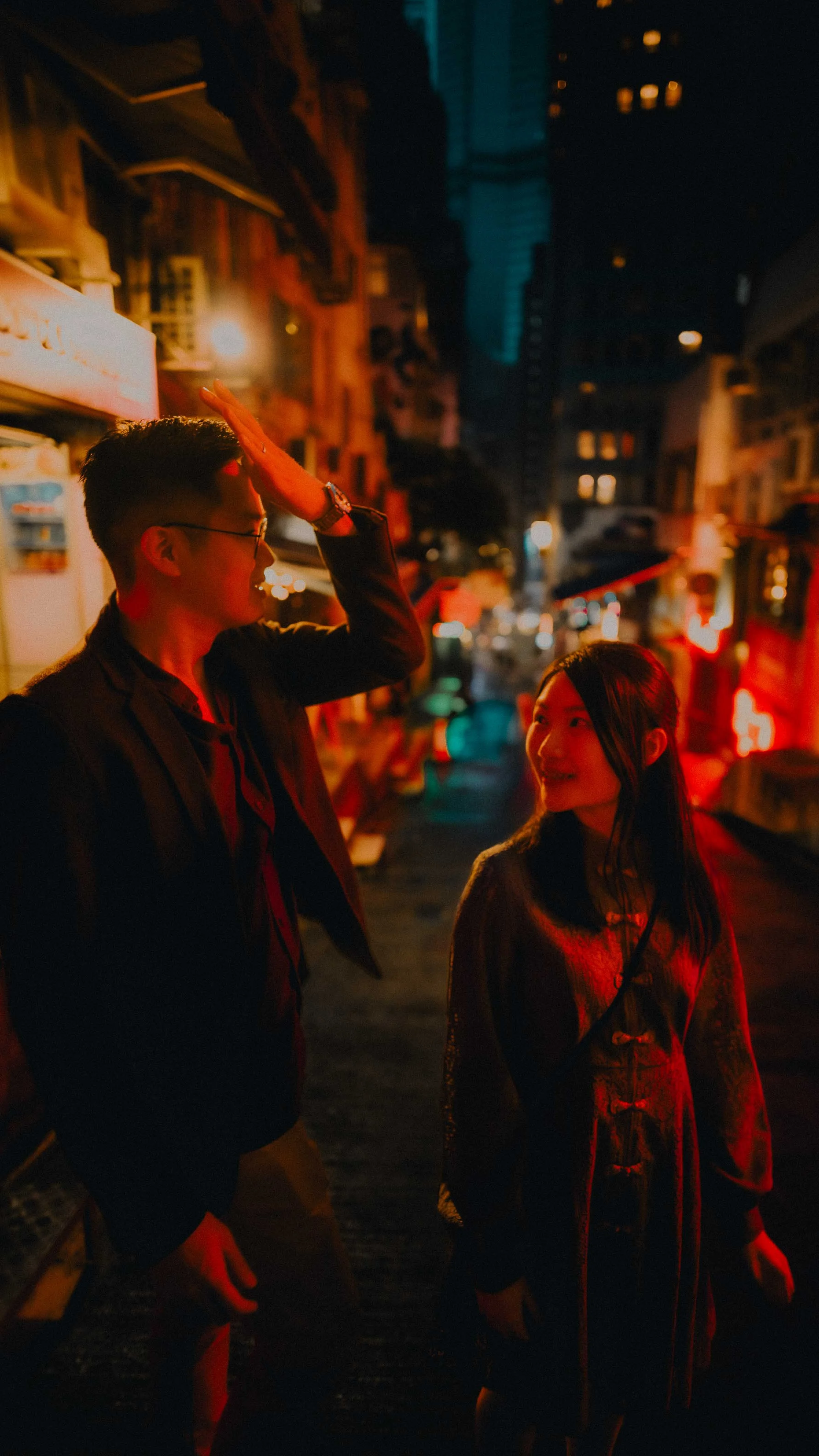 17-hongkong-engagement-night-central-soho-redlightcandid-sonya7siii.jpg