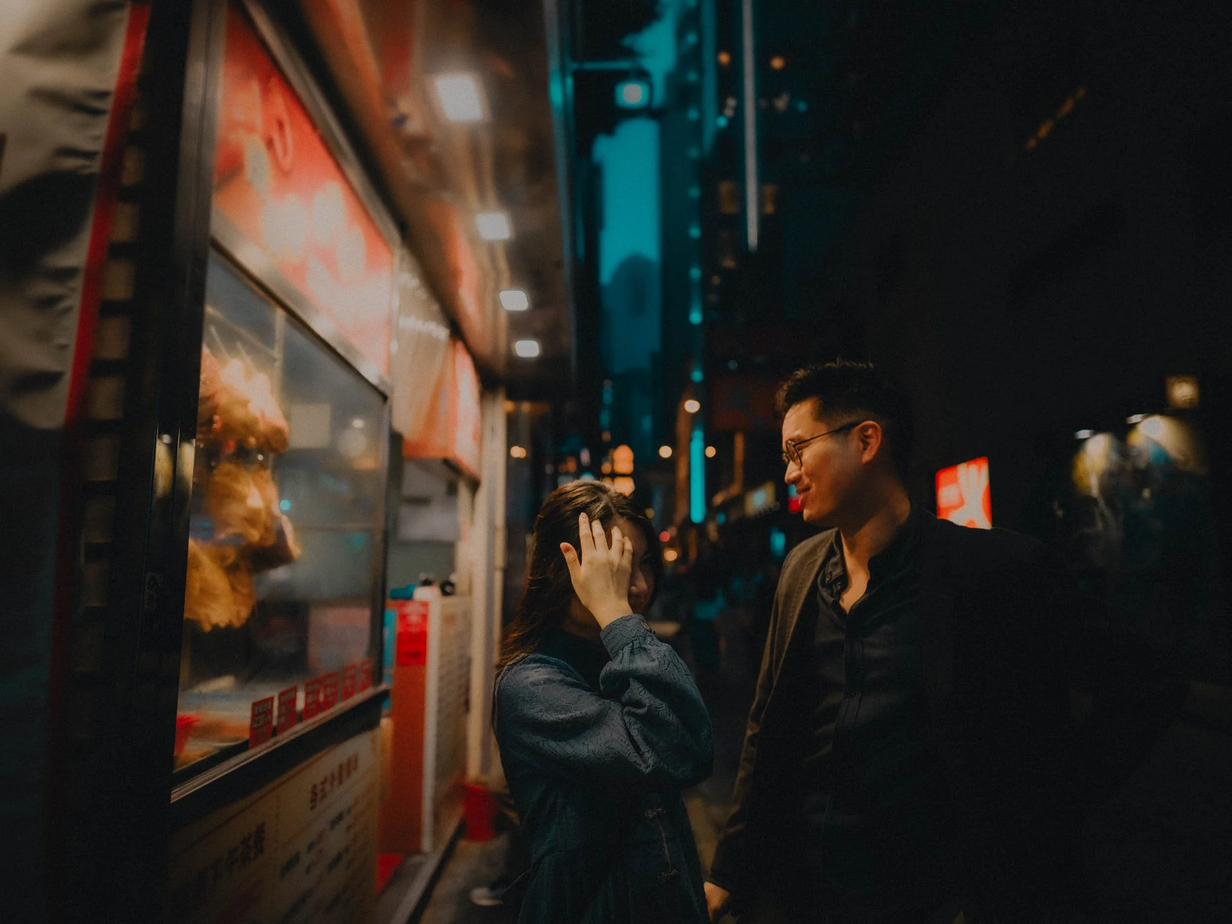 35-hongkong-engagement-night-central-roastmeatshop-sharedsmile-sonya7siii.jpg