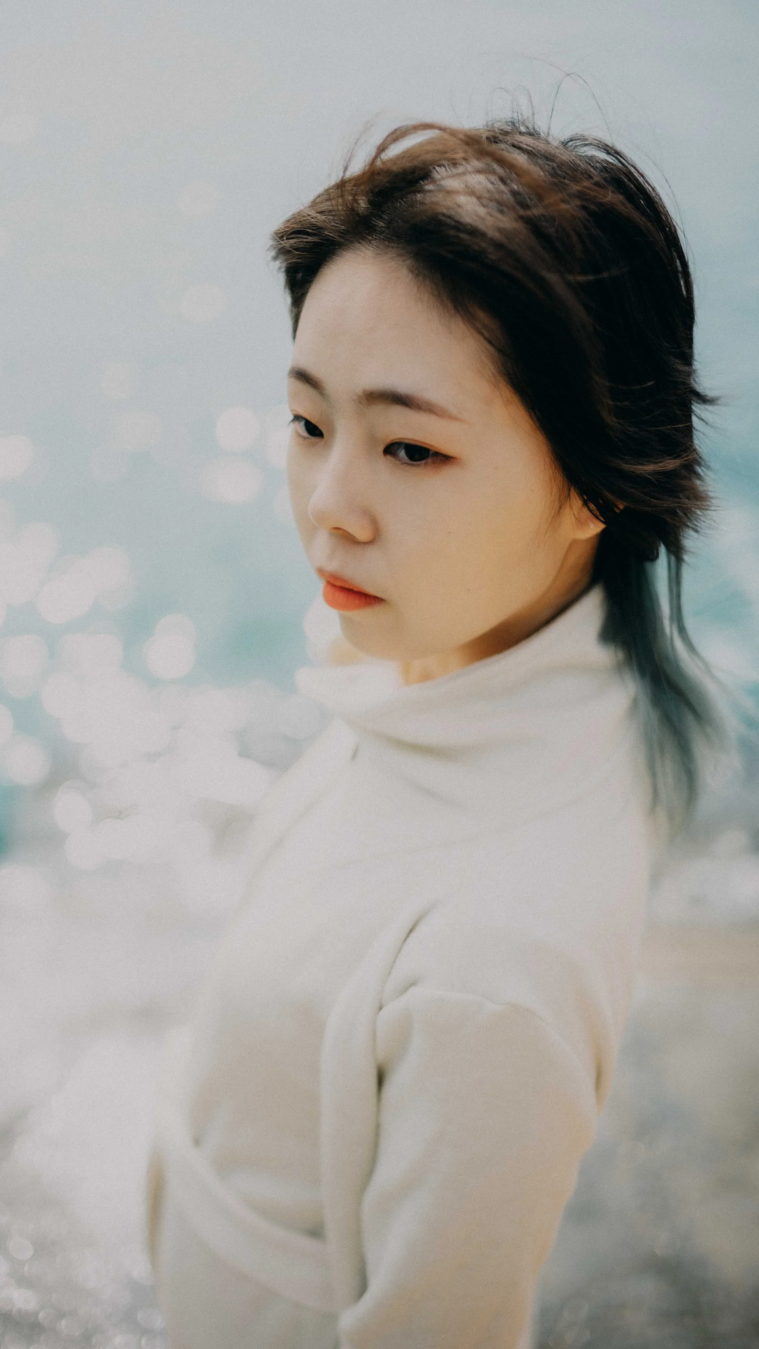4-hongkong-portrait-hapmunbay-seaside-windsweptcloseup-leicam11.jpg