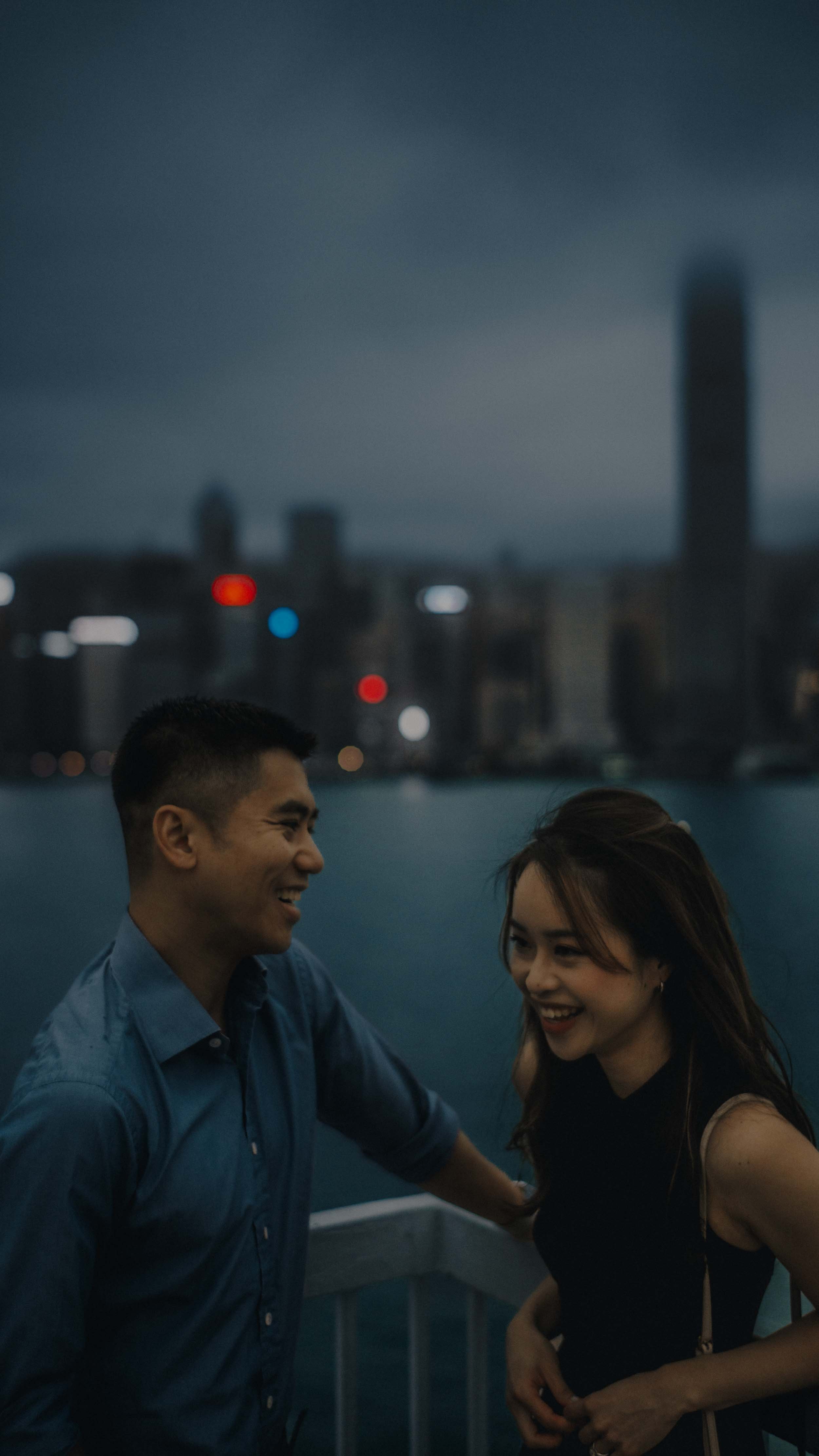 5-hongkong-engagement-victoriaharbour-waterfront-laughter-sonya7riv.jpg