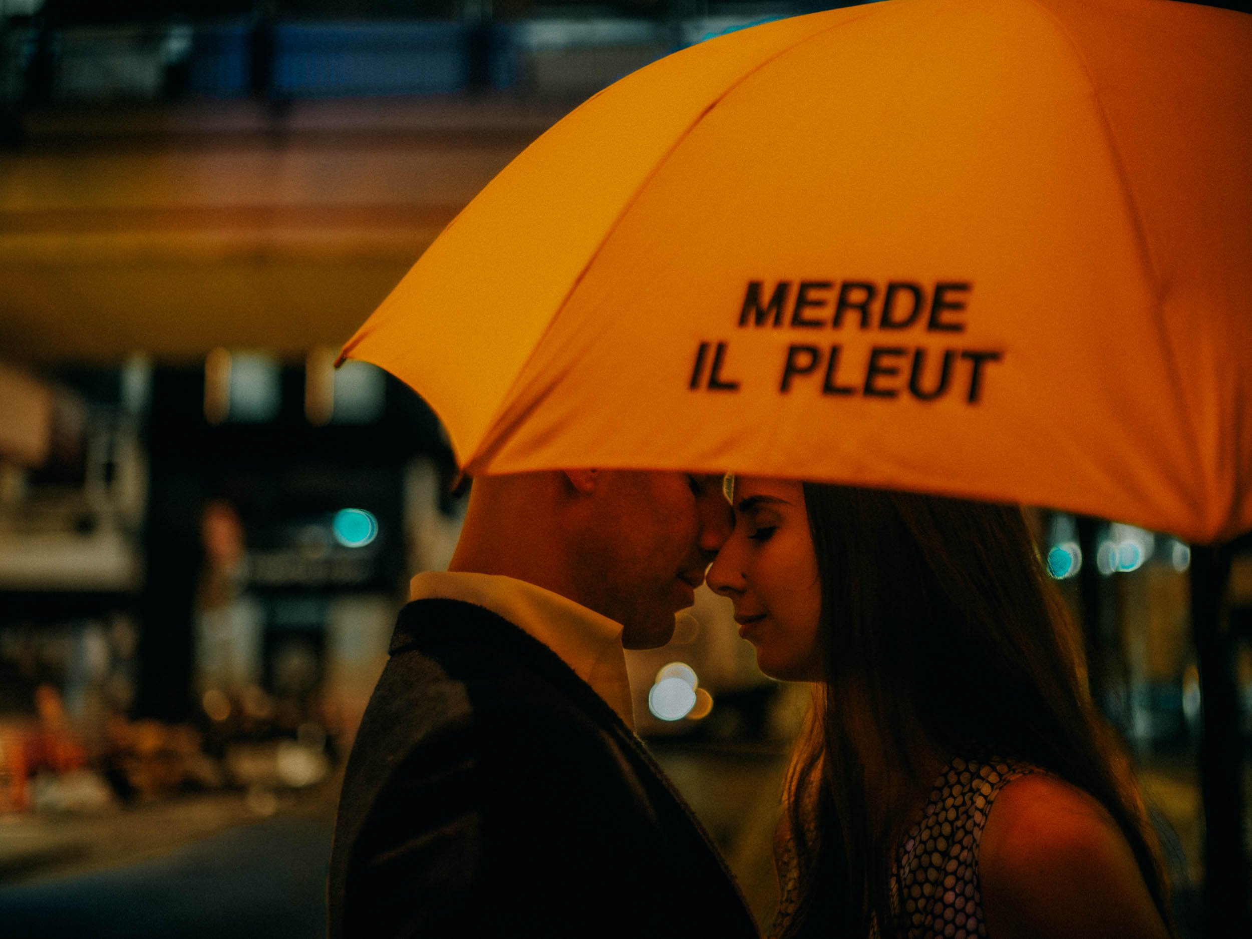 32-hongkong-engagement-central-yellowumbrella-nose-touch-sonya7iii.jpg