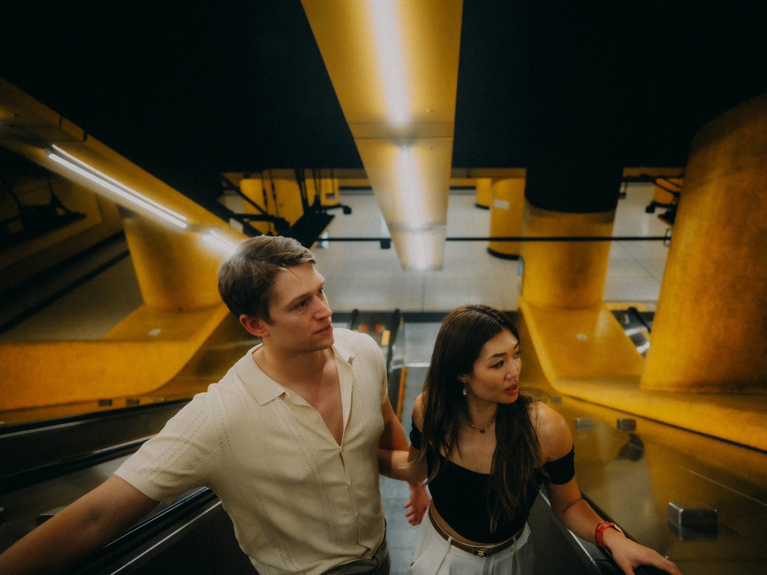 1-redsheep-destination-couple-photography-asia-movie-location-inspired-leica.jpg