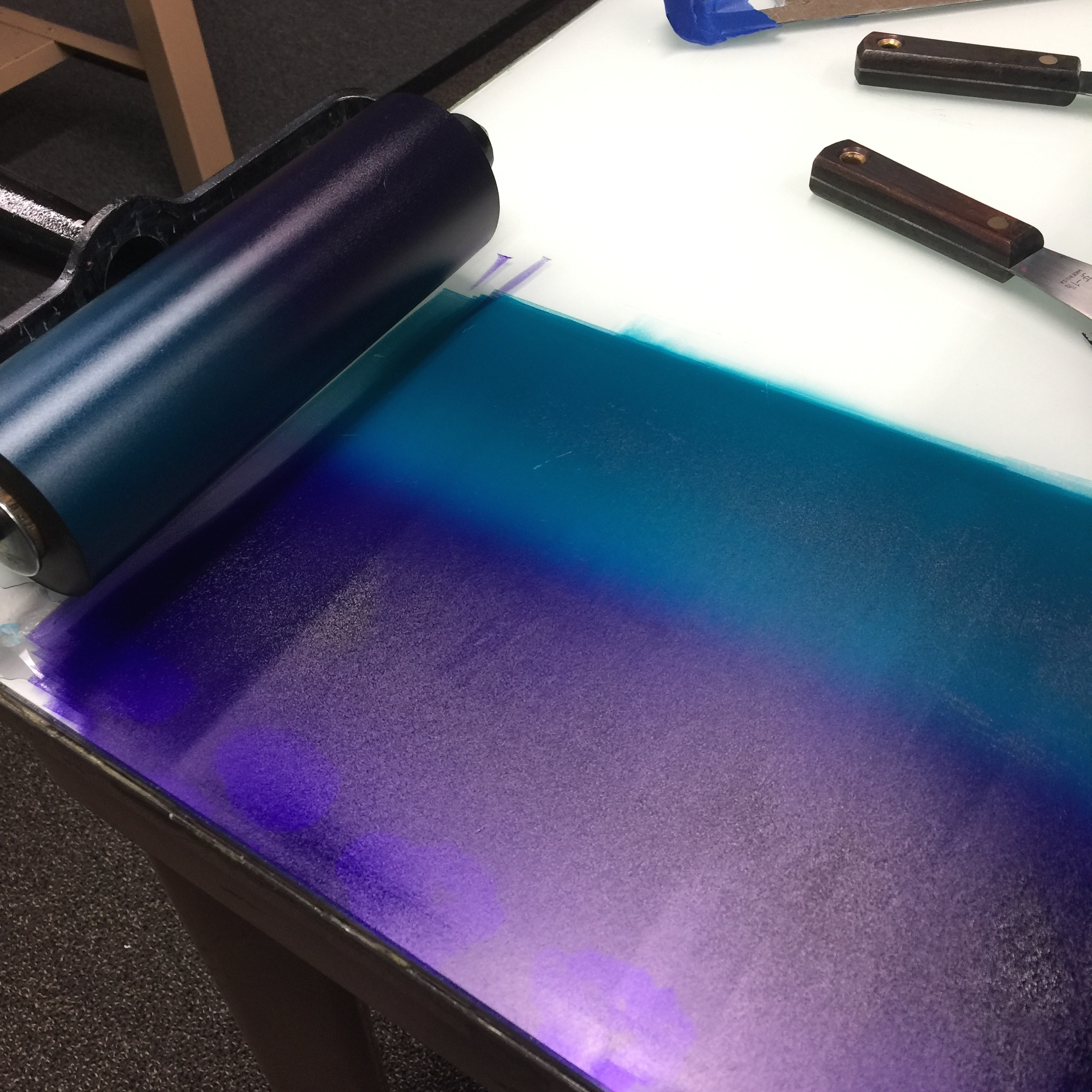 Split Fountain blending from blue to purple.