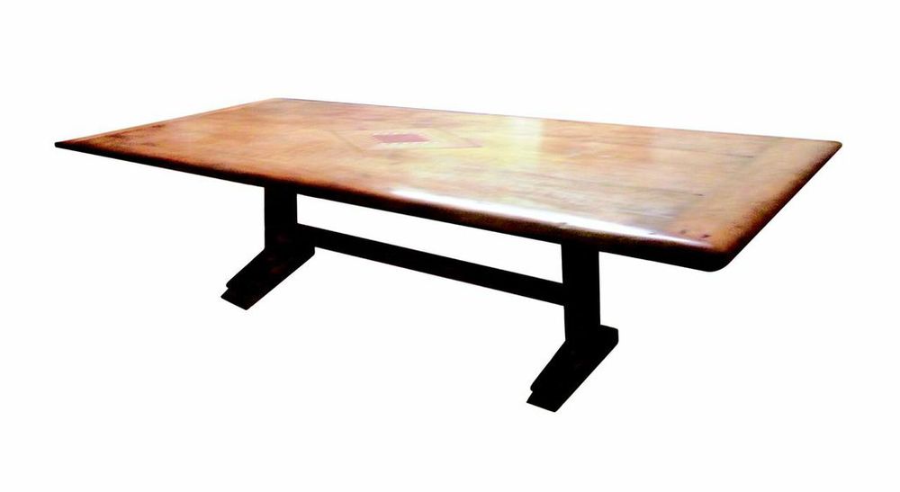 Inlay Table