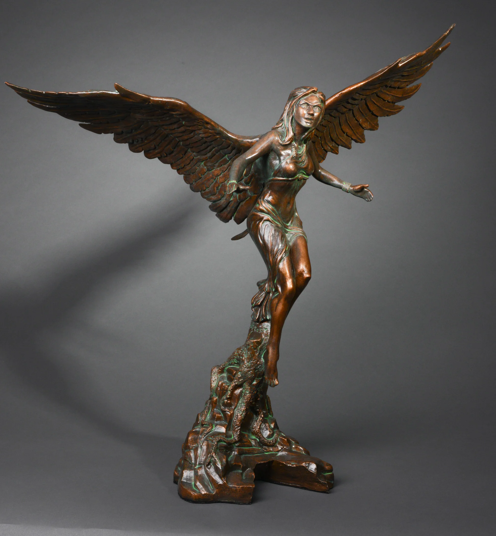 Victory—19.5" high x 20" wide.