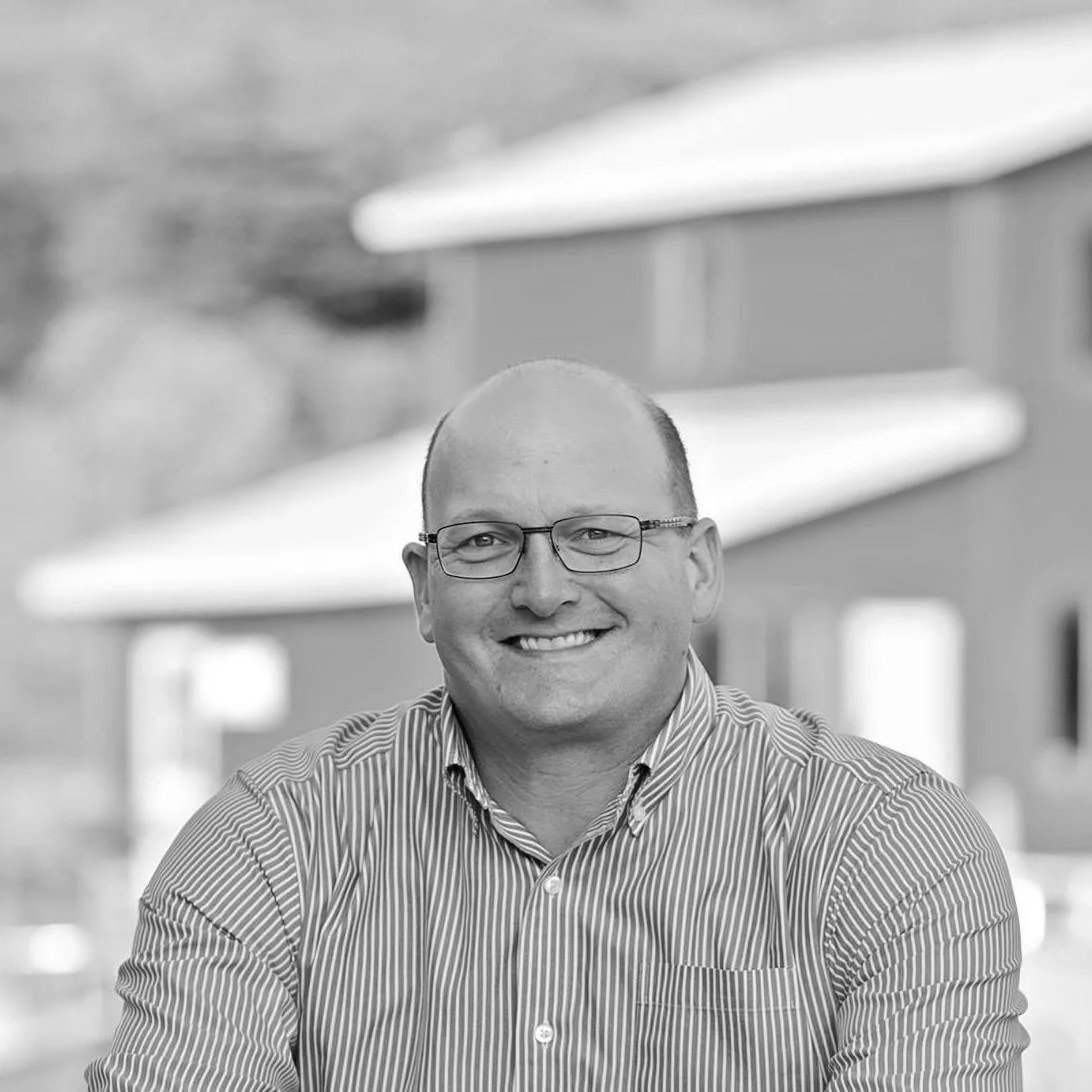 andrew g headshot.jpg