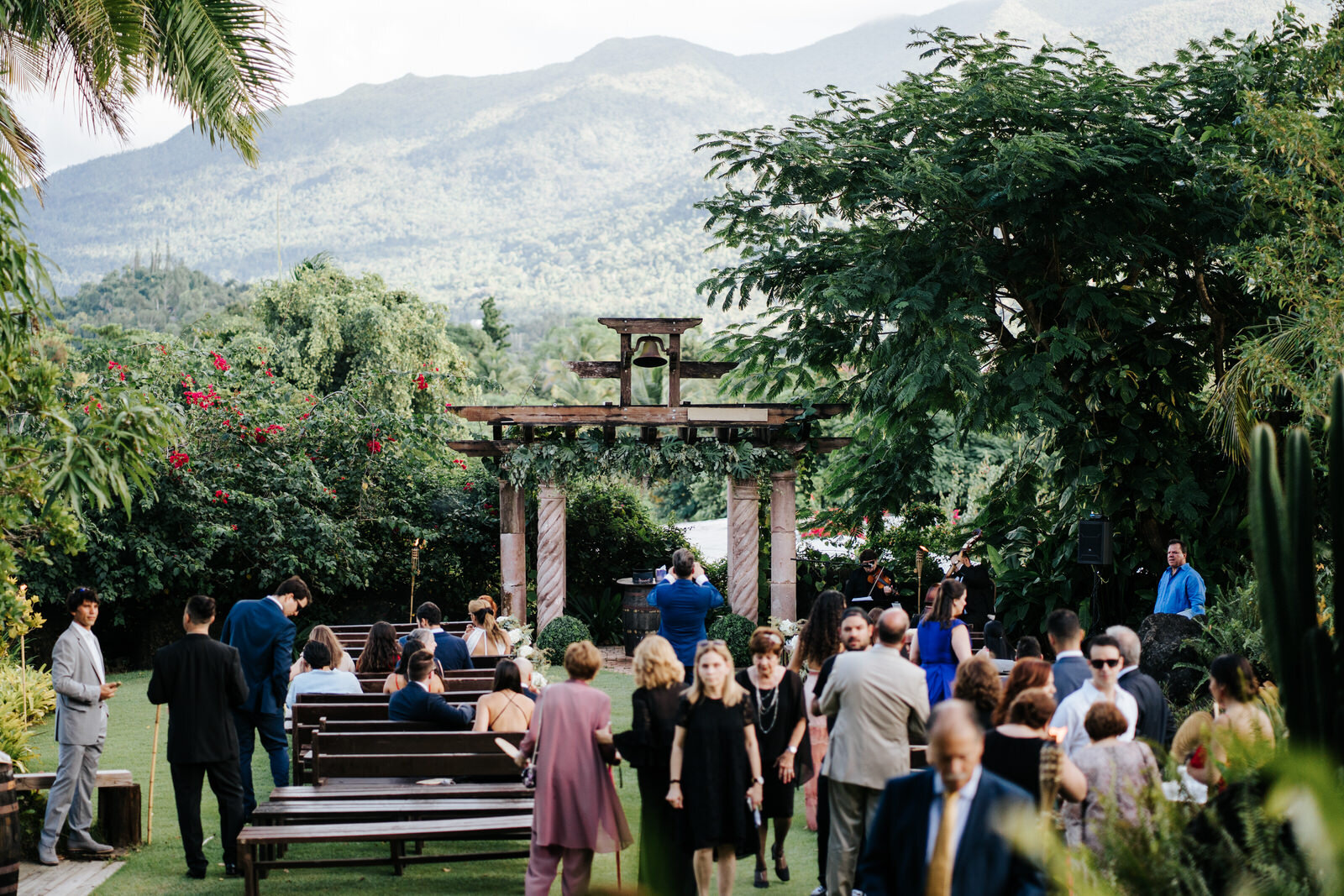 Wide capture of ceremony location at Puerto Rican wedding venue  (Copy)