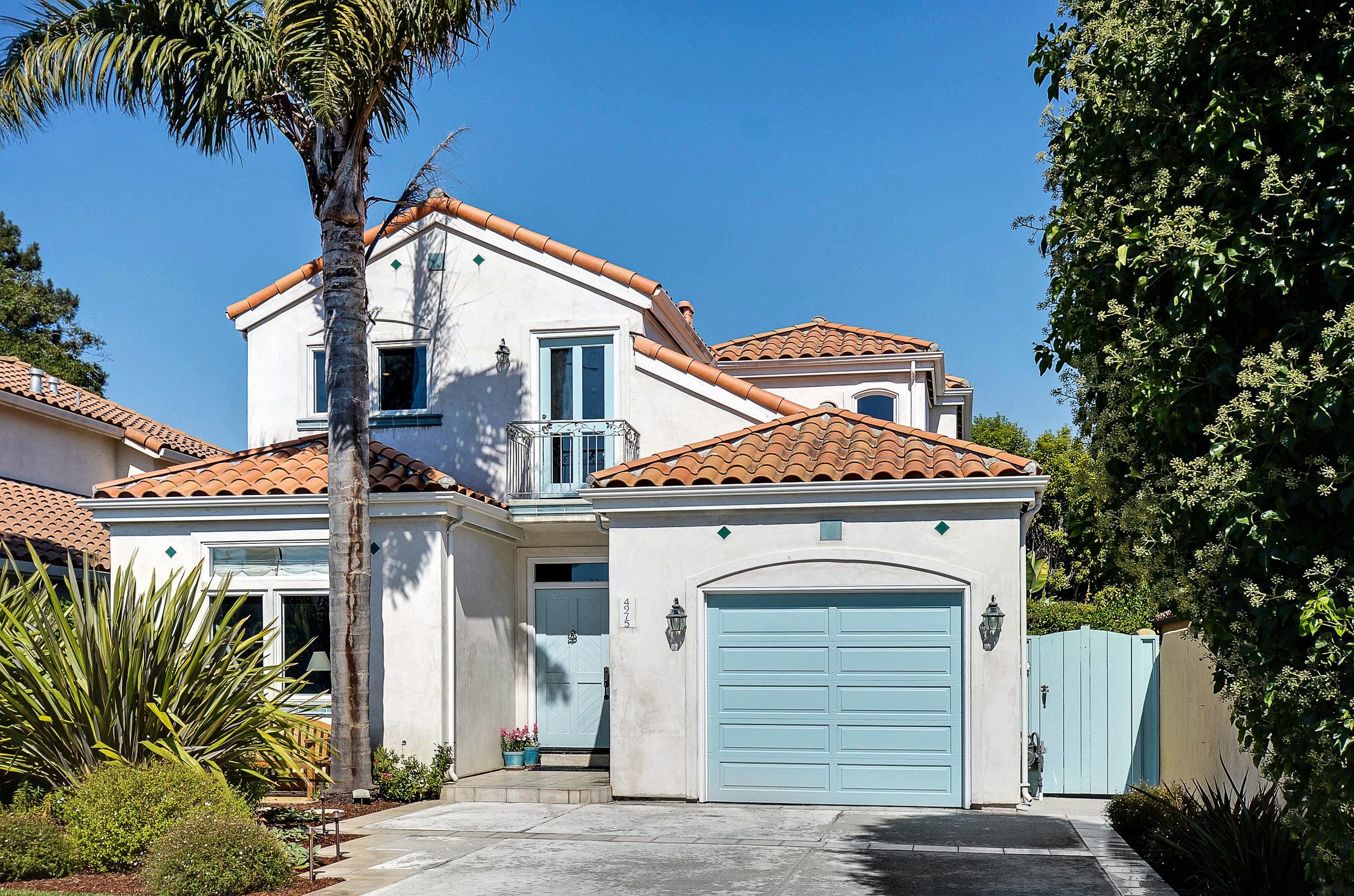 4975 Emerald Street, Capitola